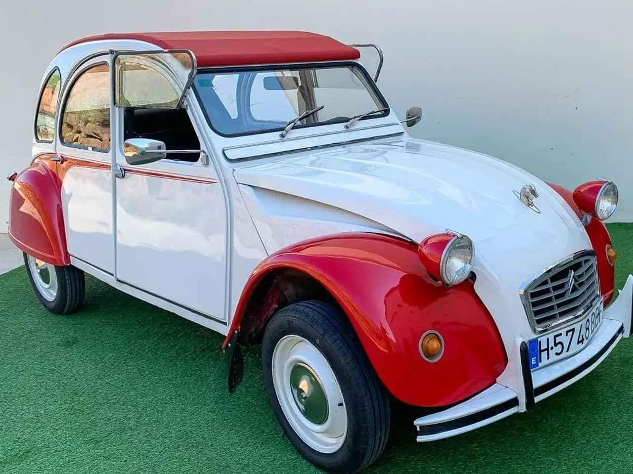 Citroen 2CV Club, foto 2