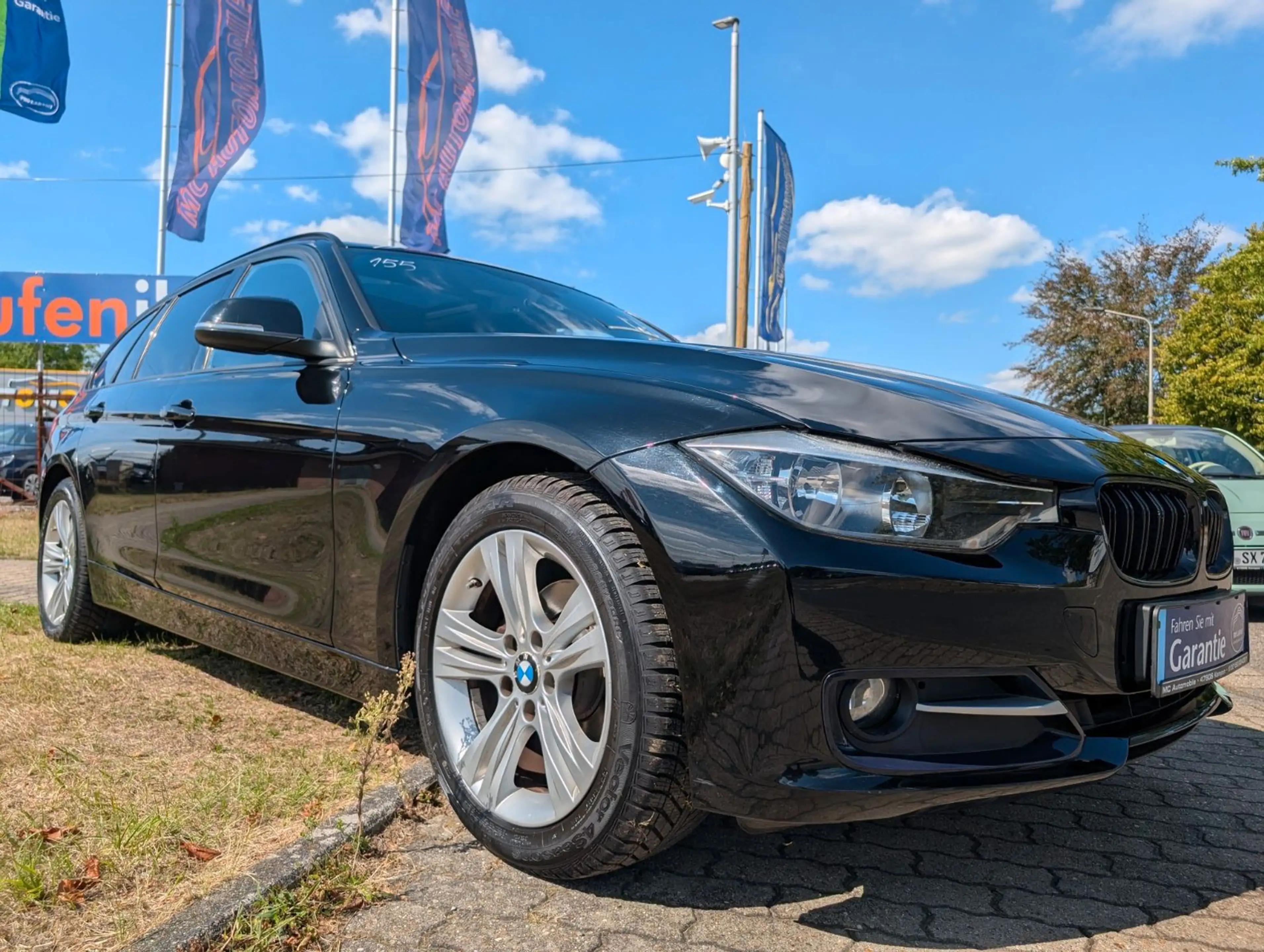 BMW 316 i 3 Touring*PANORAMA-DACH*AUTOMATIK*PDC !! — photo 9