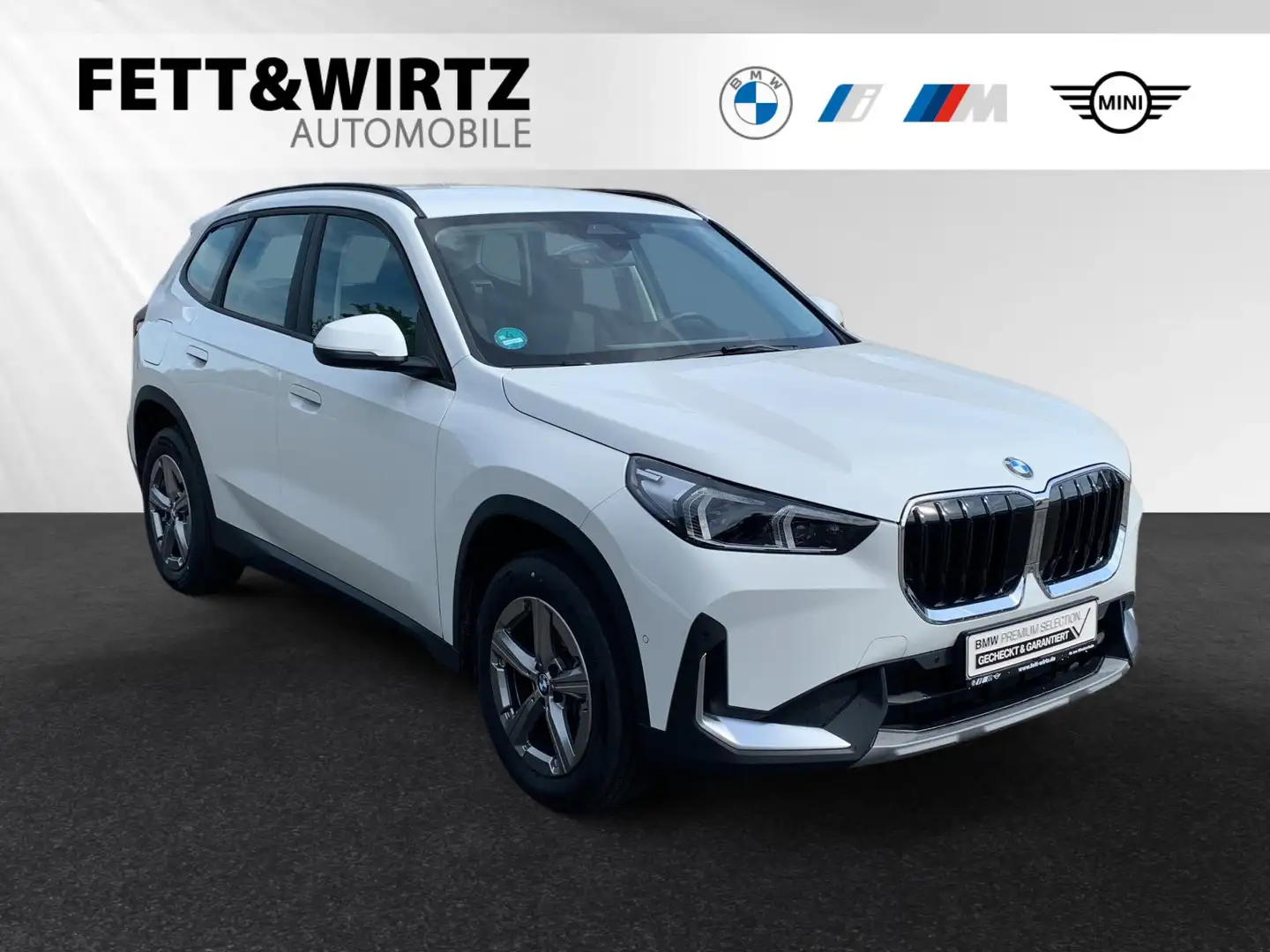 BMW X1 sDrive18i Anhängerk.|DrivingAssistant+|PA Blanco - 1