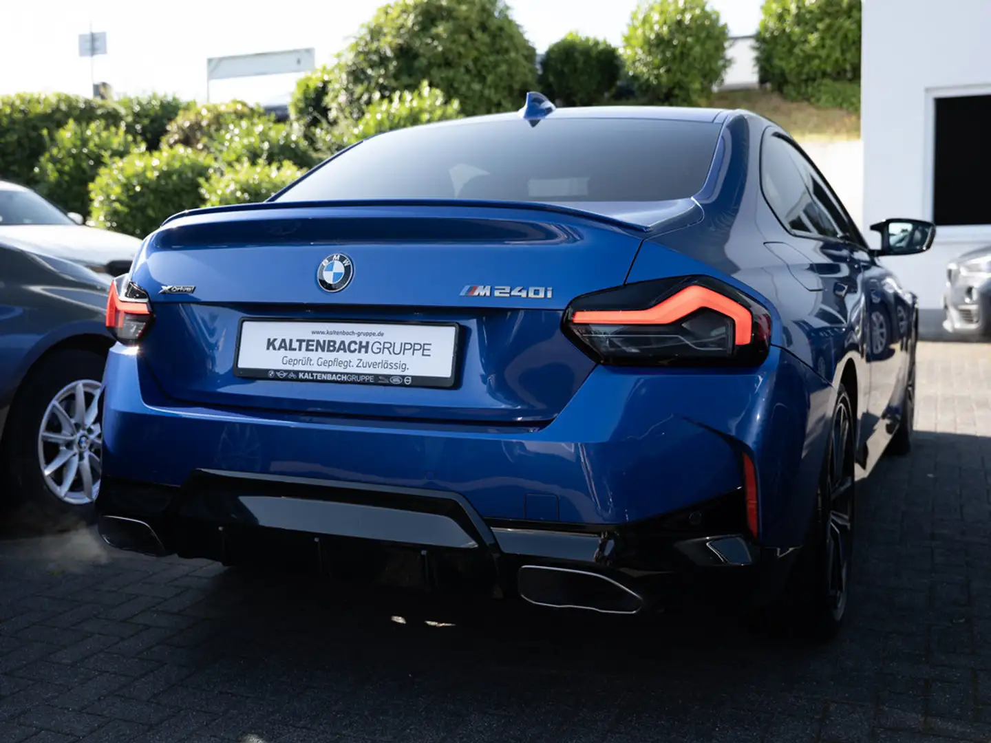 BMW 240 Mi Coupe xDrive LED NAVI HGSD H/K PDC Bleu - 2