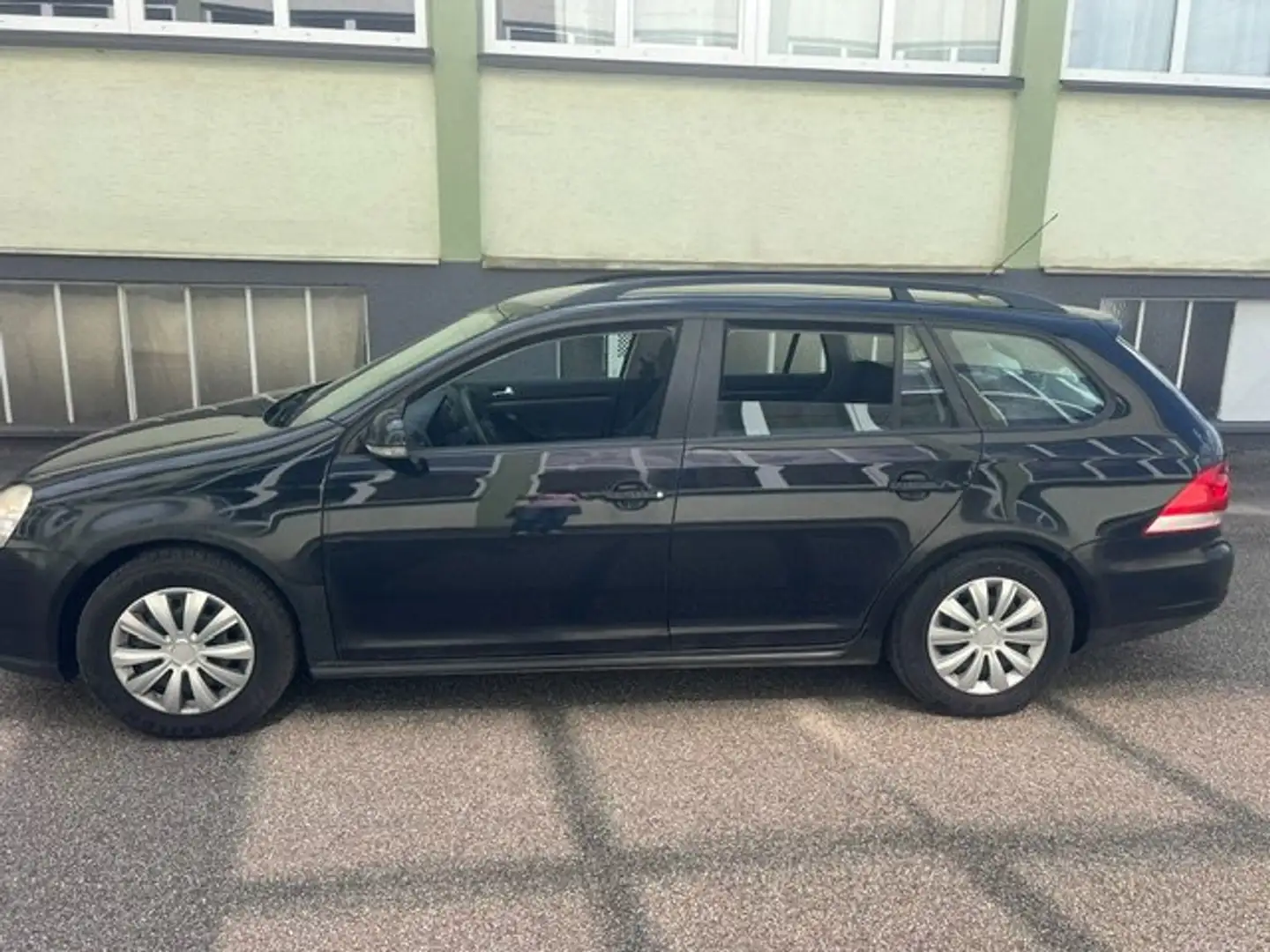 Volkswagen Golf Variant Trendline 1.9 TDI Schwarz - 2