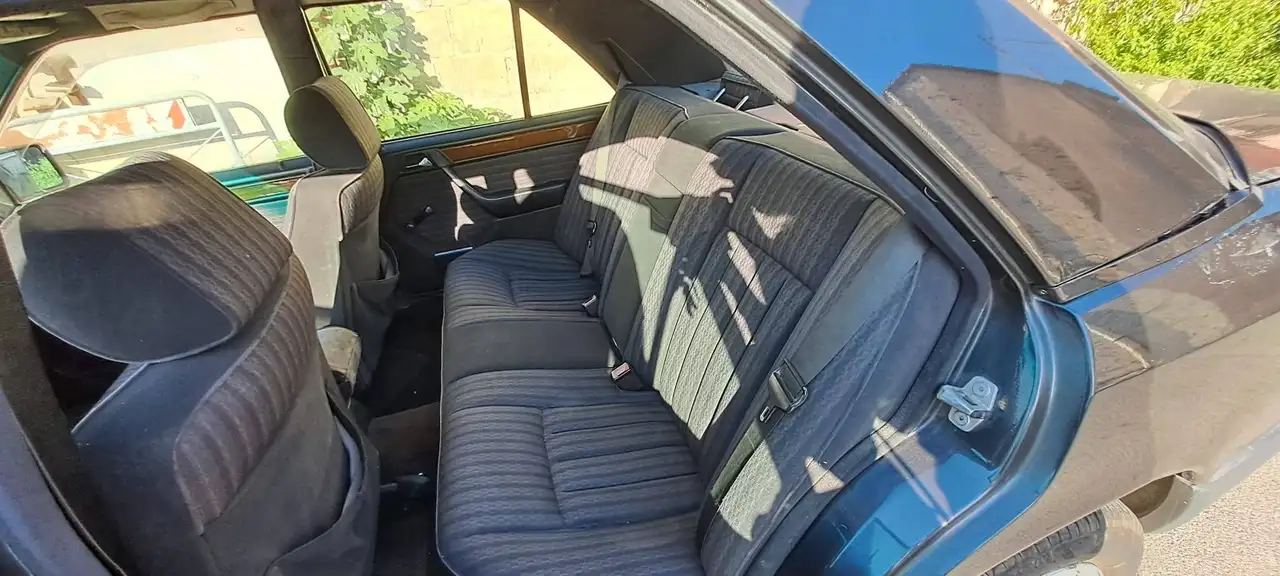Mercedes-Benz E 250 E (124) 250 d, foto 10