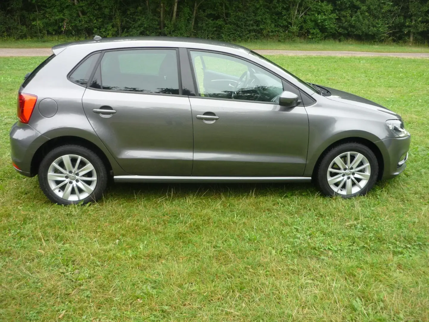 Volkswagen Polo V Highline BMT/Start-Stopp Grau - 2