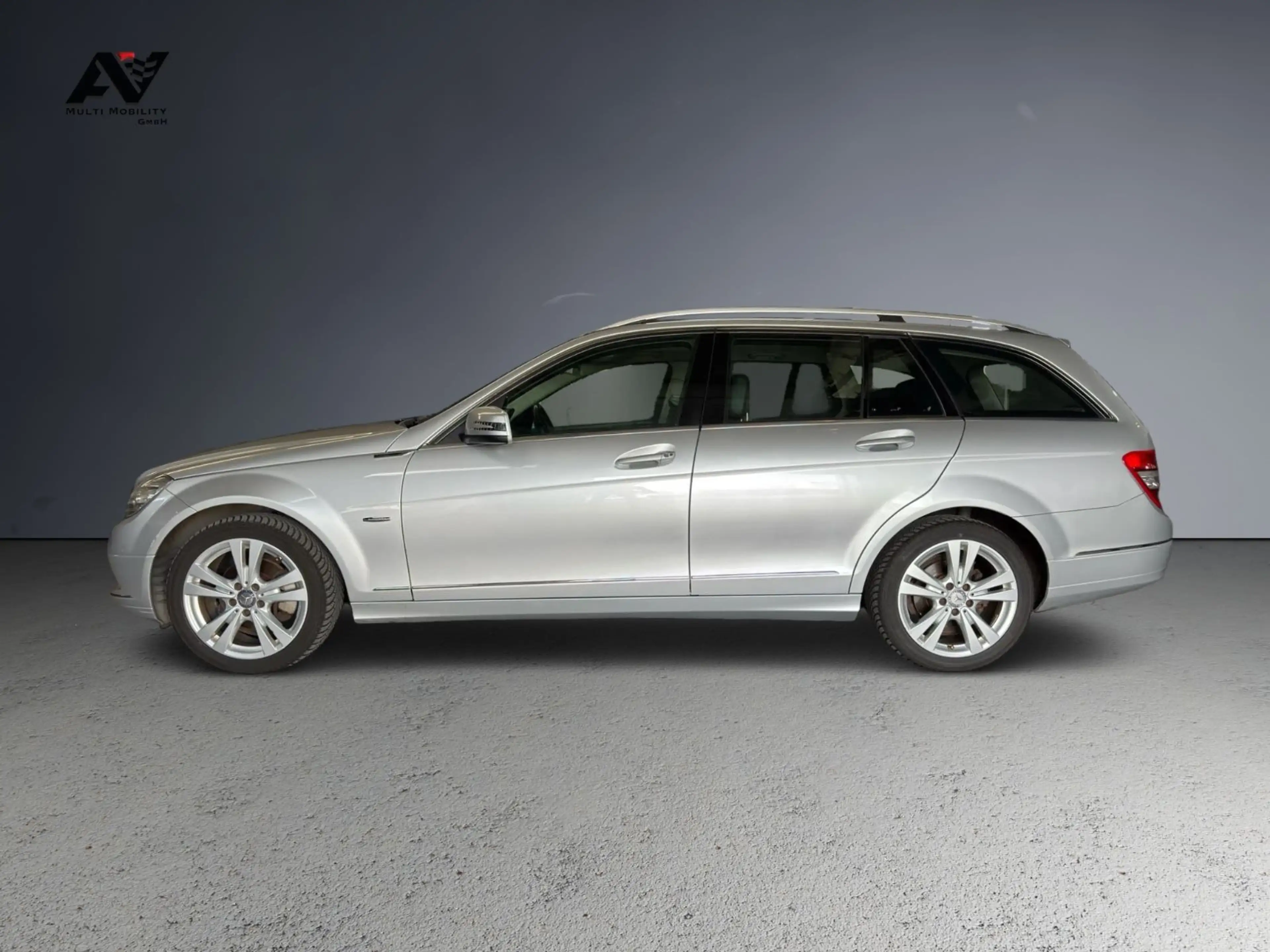 Mercedes-Benz C 180 T Aut Glasdach El.Sitze SHZ PDC SchHeft — photo 4