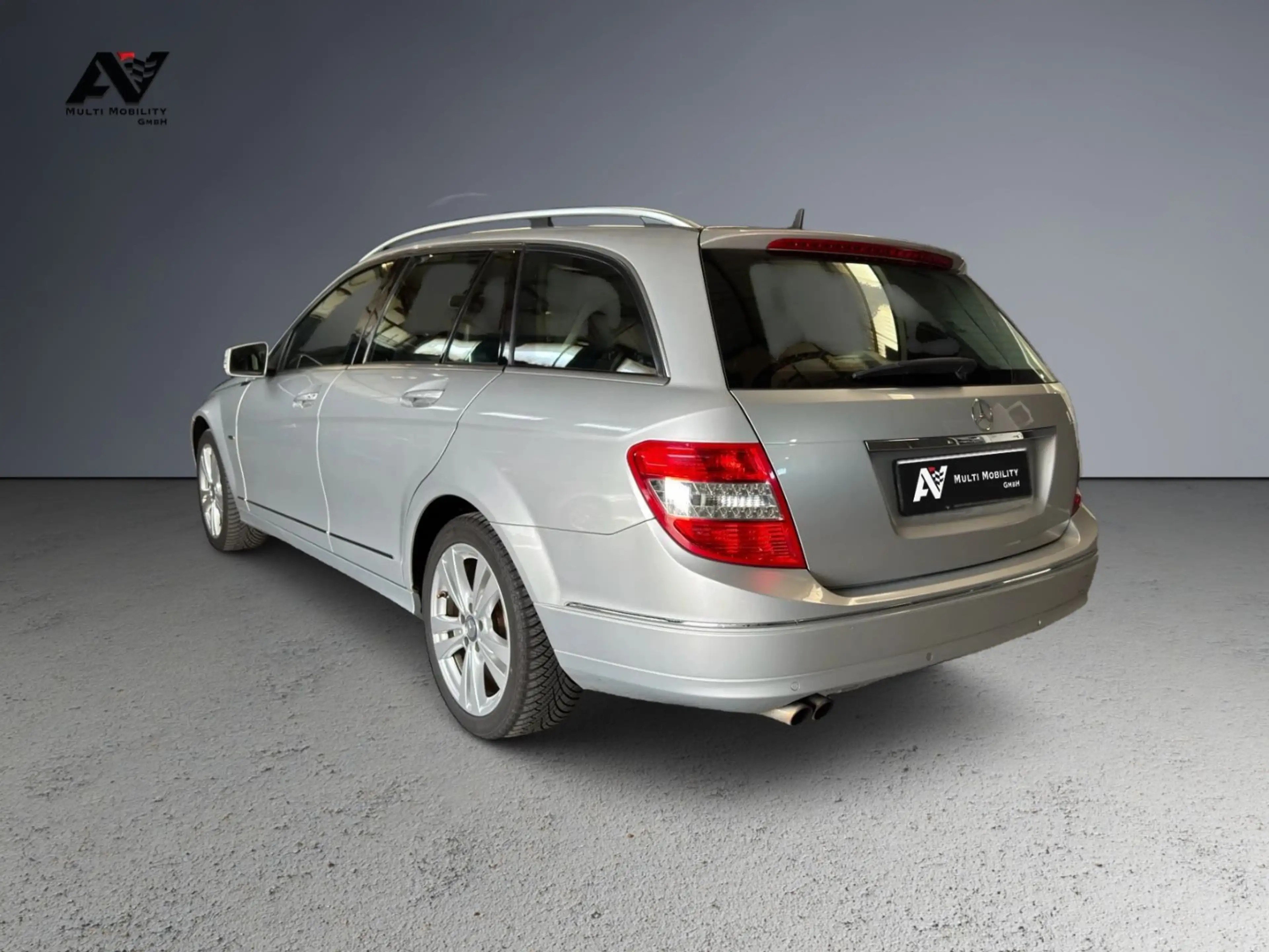 Mercedes-Benz C 180 T Aut Glasdach El.Sitze SHZ PDC SchHeft — photo 5