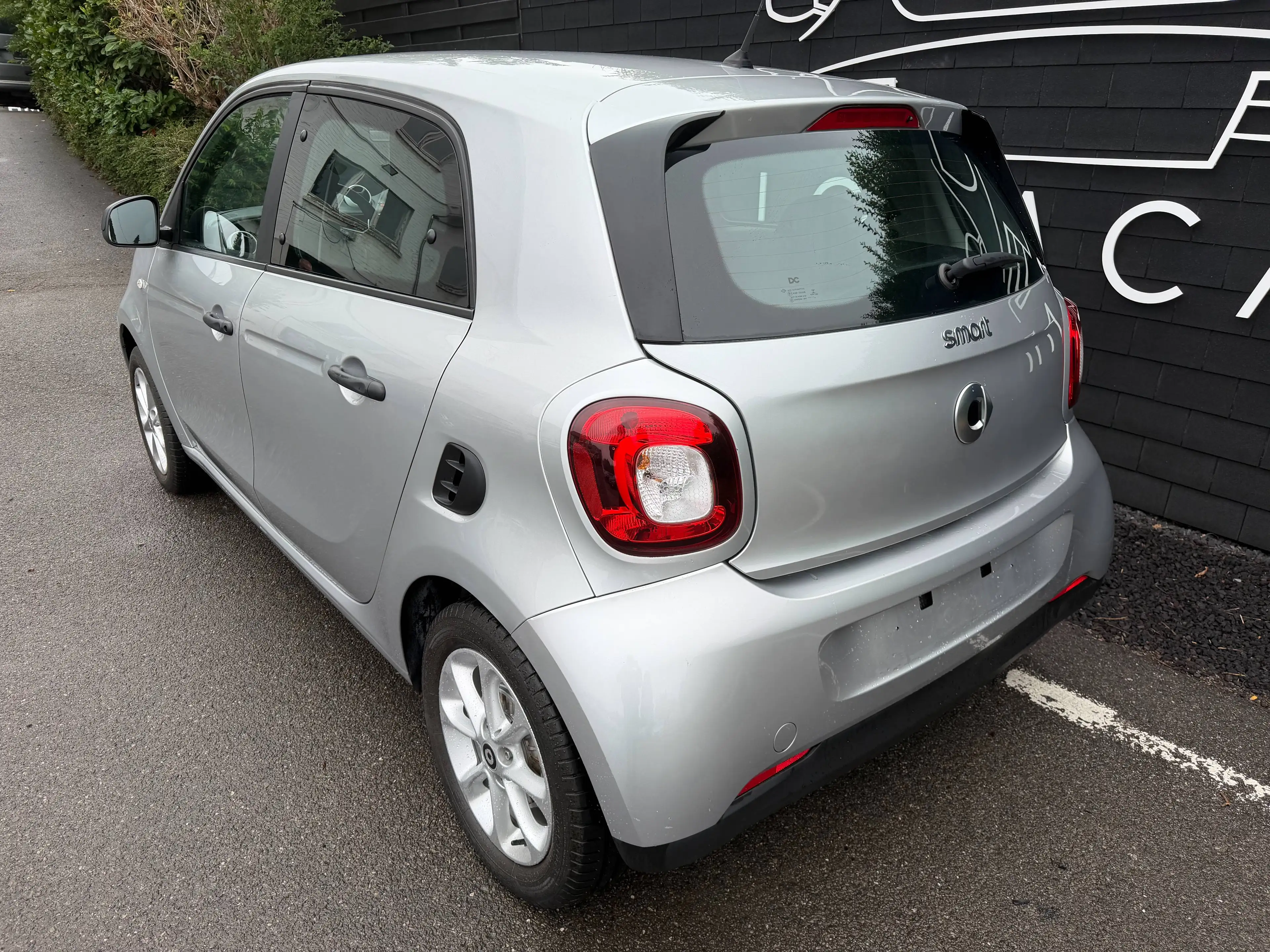 smart forFour 1.0i *** 18 581 KM *** BOITE AUTO+AIRCO+JANTES+EURO 6B — photo 3