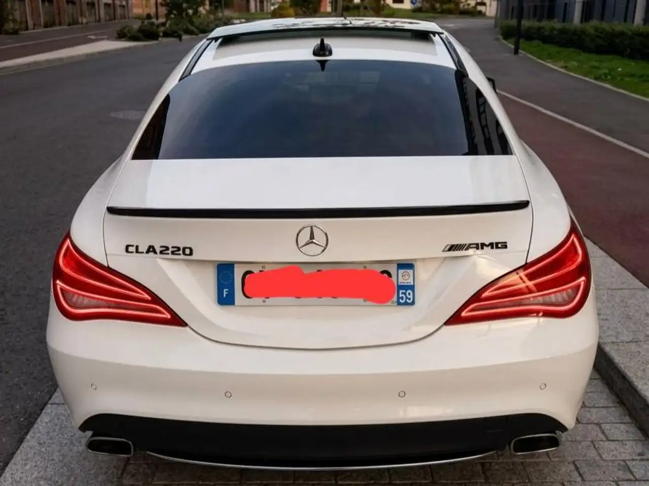 Mercedes-Benz CLA 220