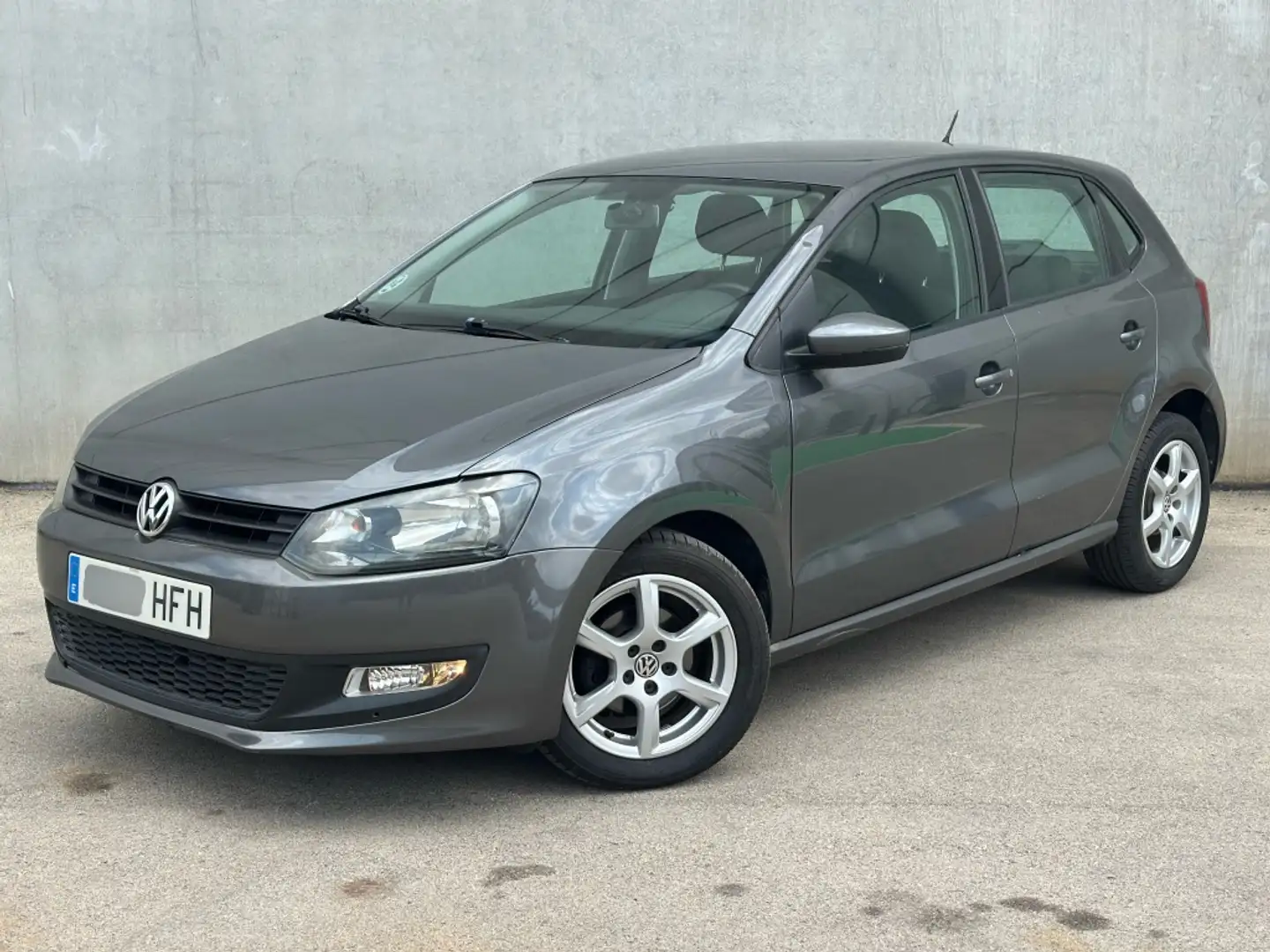 Volkswagen Polo 1.2TDI Advance Gris - 1