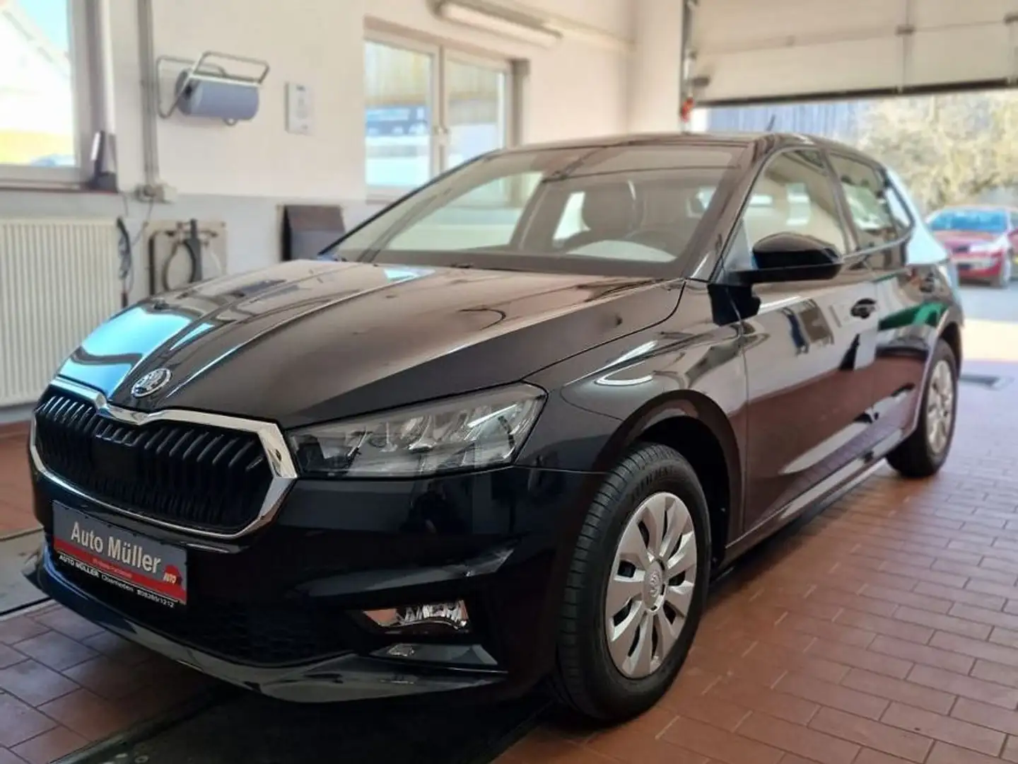 Skoda Fabia Selection Schwarz - 1