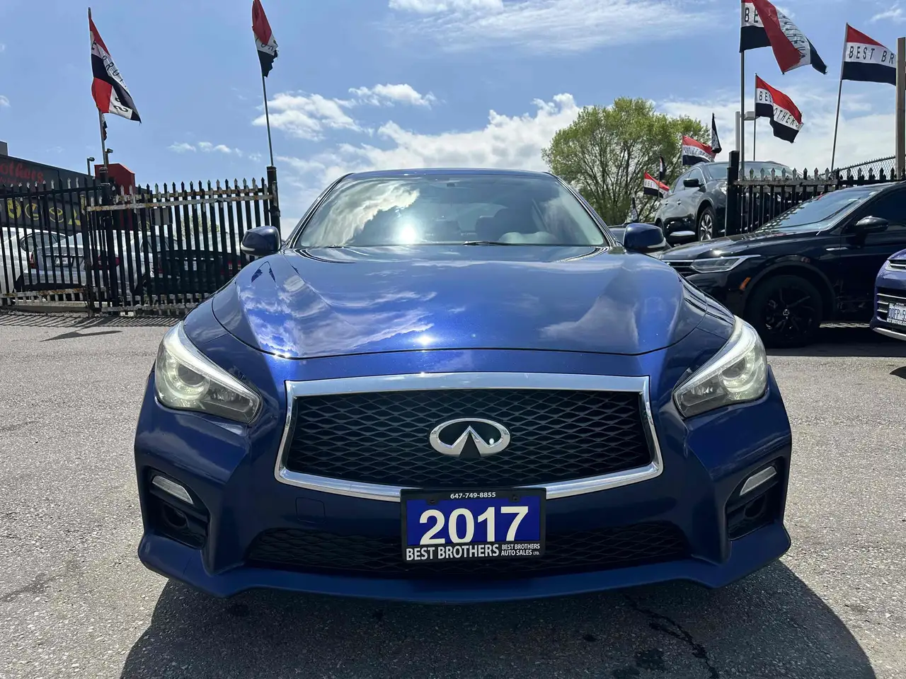 Infiniti Q50 снимка Infiniti Q50