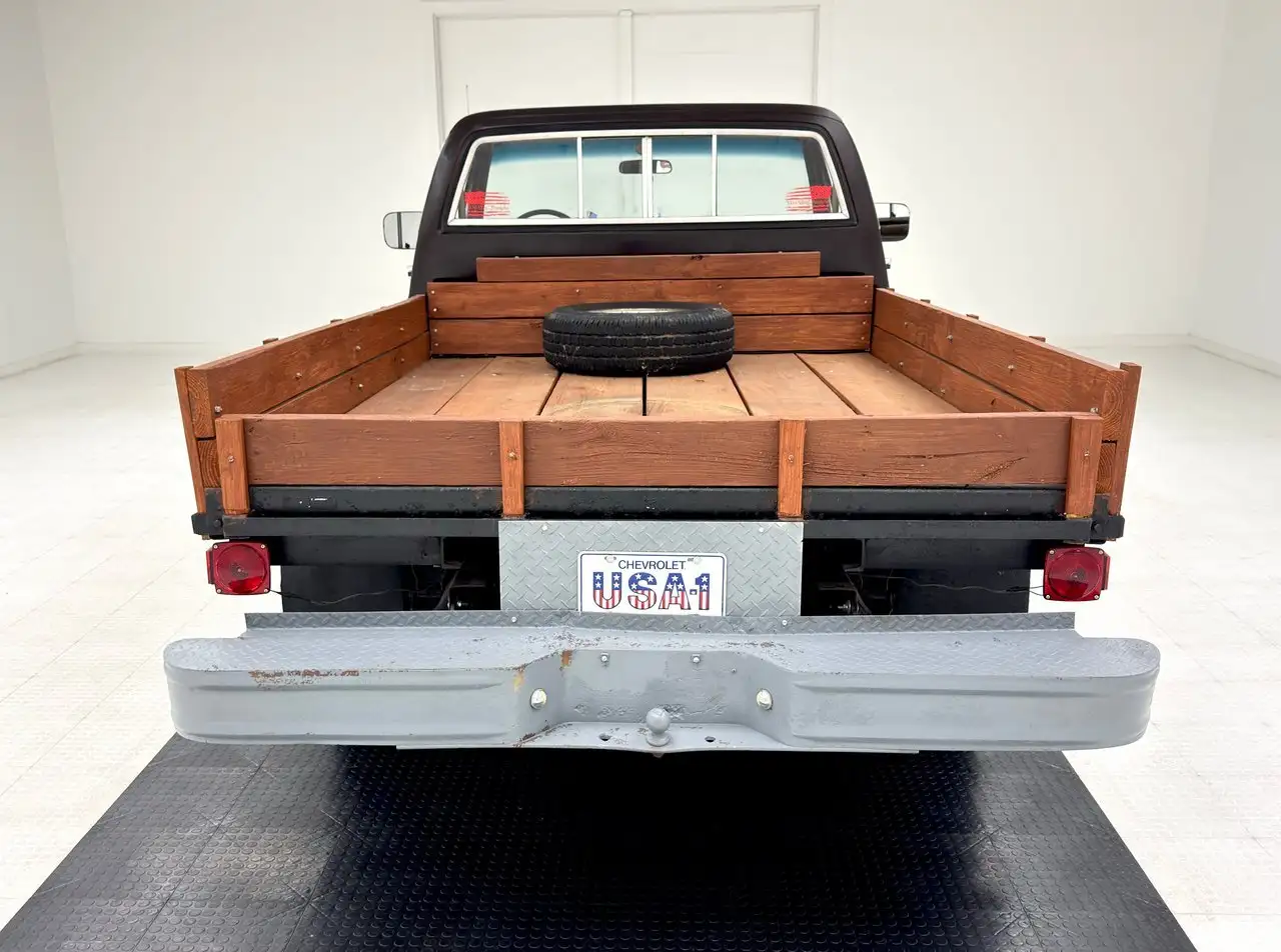 Chevrolet C10 Flatbed Pickup, foto 4