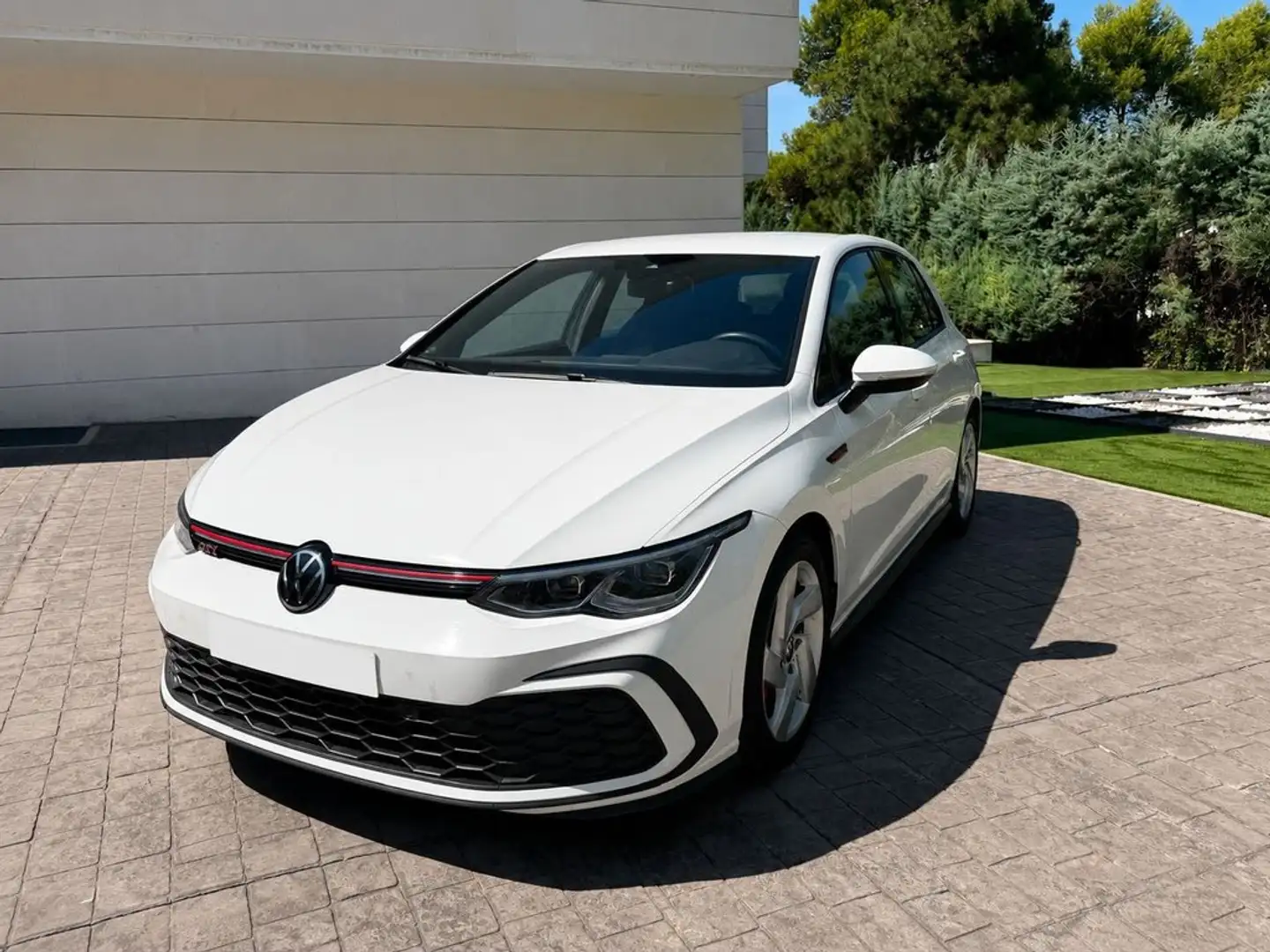 Volkswagen Golf GTI 2.0 TSI 180kW - 2