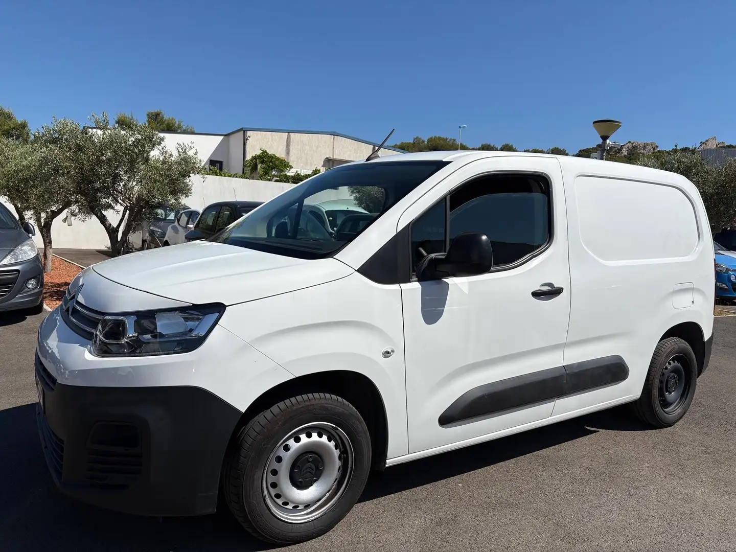 Citroen Berlingo VAN M 1.6 BlueHdi 100 S\u0026amp;S Club Blanc - 1