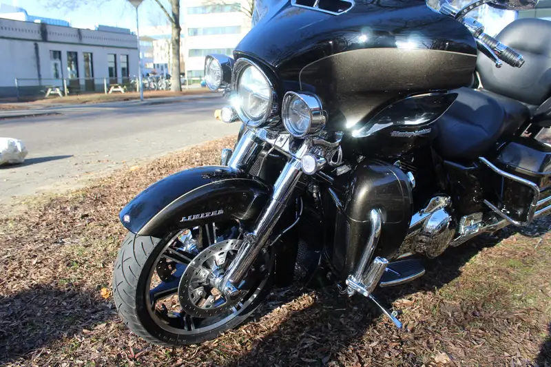 Harley-Davidson Ultra Limited - foto 3