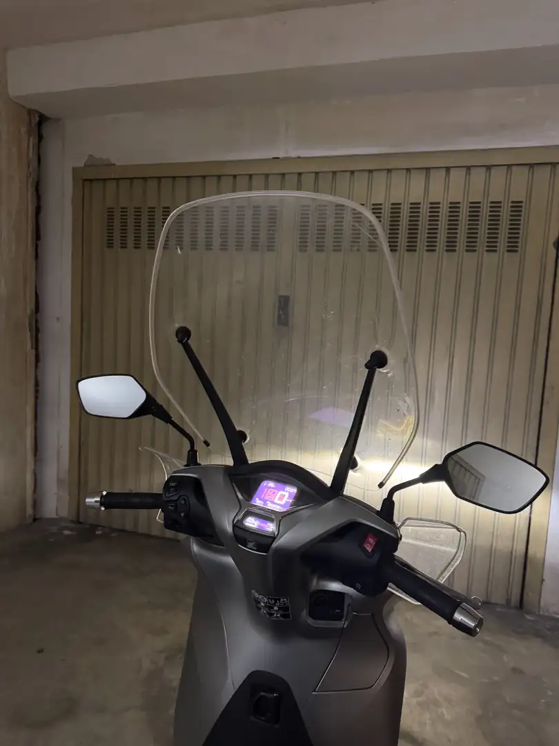 Honda SH 350i Grigio - 2