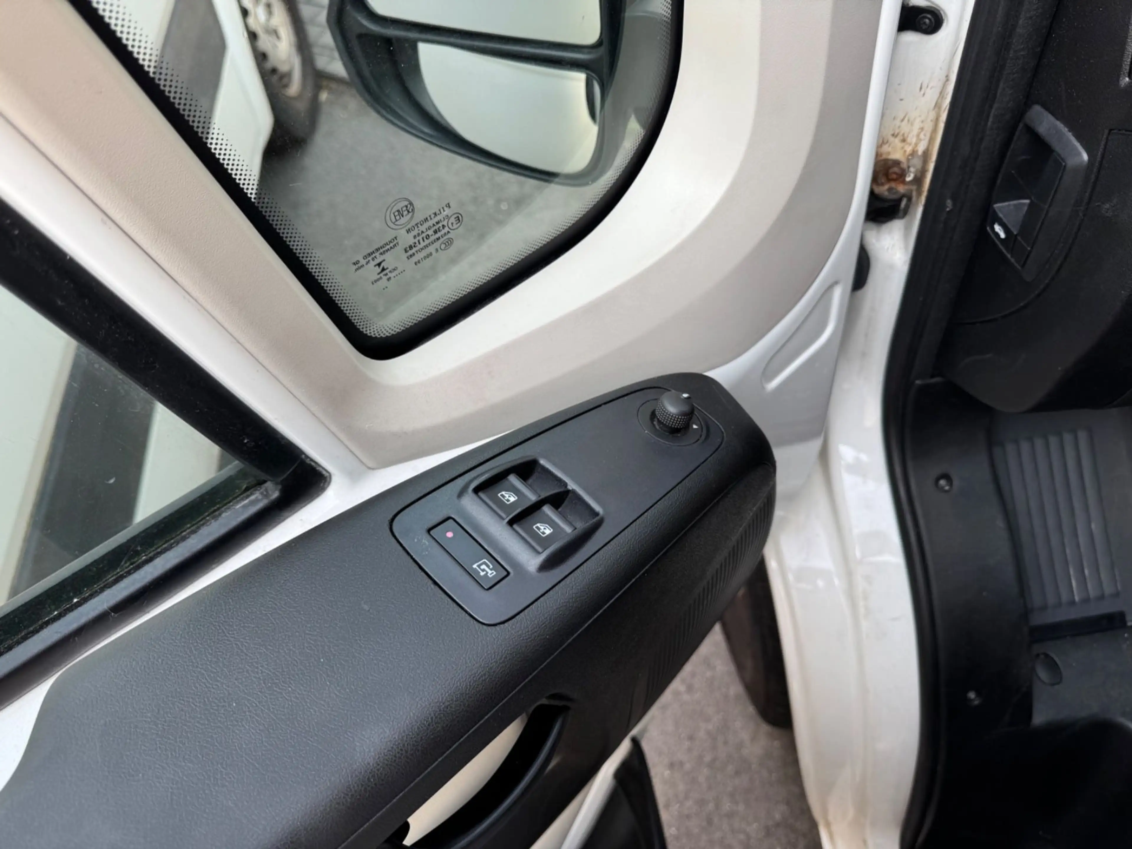 Peugeot Boxer Kasten Hochraum 333 L2H2 Premium BlueHDi 1 — photo 11