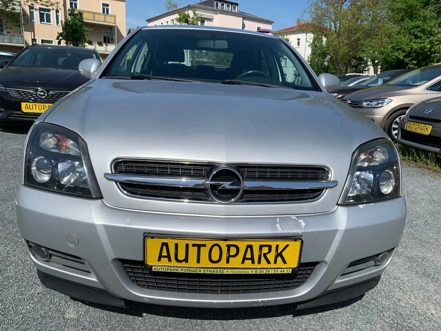 Opel Vectra 1.8 Limousine * Klimaautom, ESP, Nr. 57 Zilver - 2
