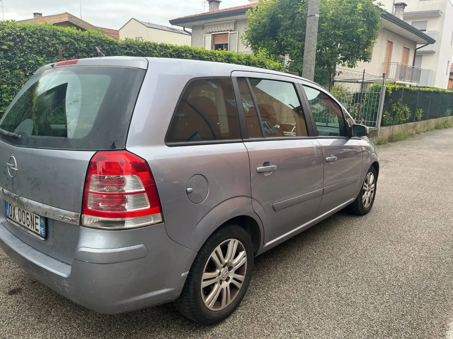 Opel Zafira 1.7 cdti Edition (enjoy) 125cv fap - 2