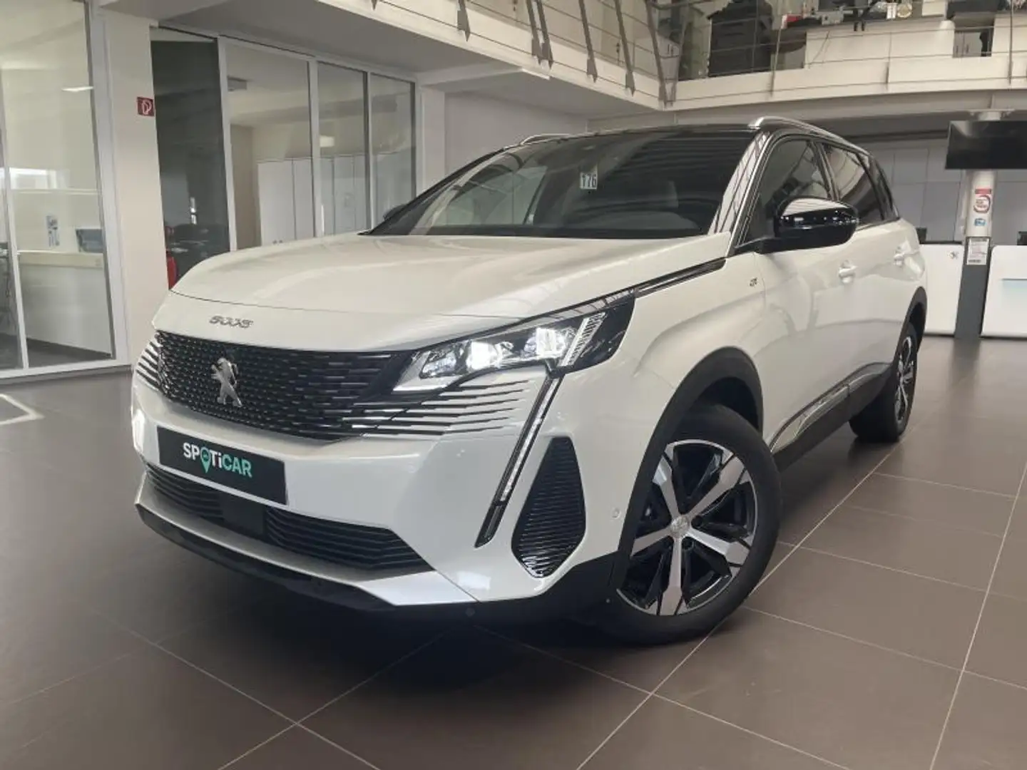 Peugeot 5008 GT EAT8 Blanc - 1