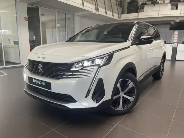 Peugeot 5008 GT EAT8
