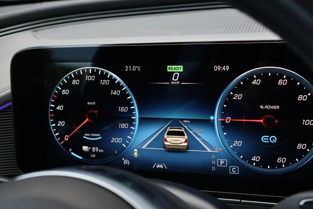 Mercedes-Benz EQC 4MATIC AMG Line Premium Plus 80 kWh 98% soh! 21, миниатюра 21
