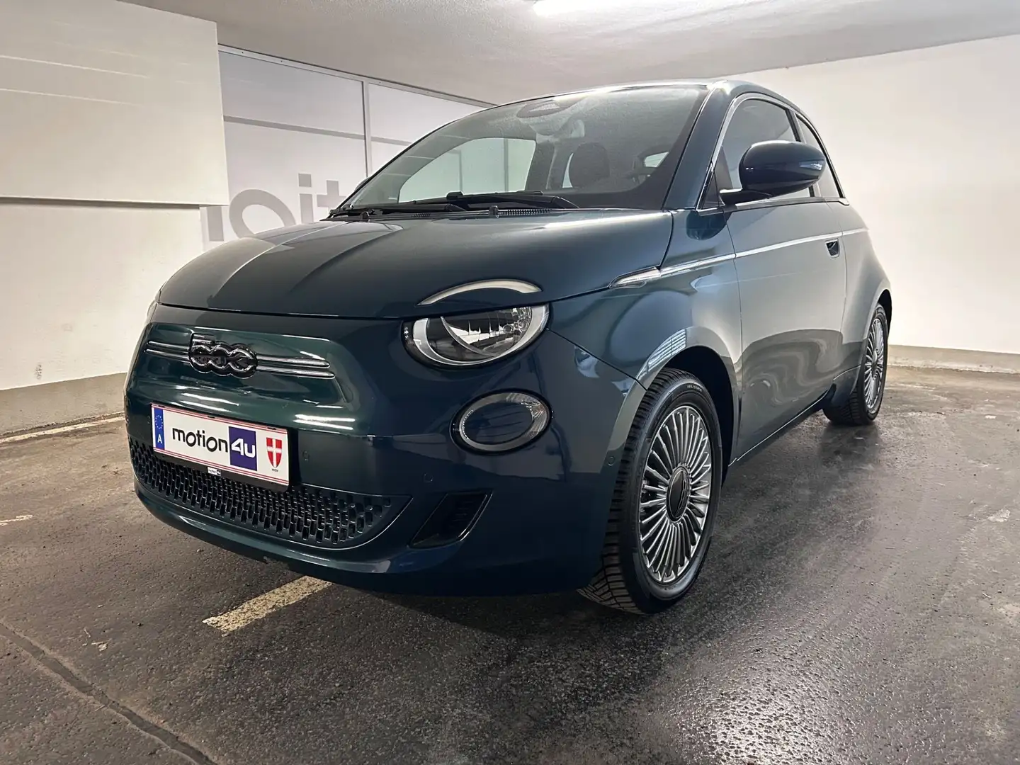 Fiat 500e 42kWh ICON STYLEPAKET SHZ RFK PDC KEYLESS SPURHAL Blau - 1