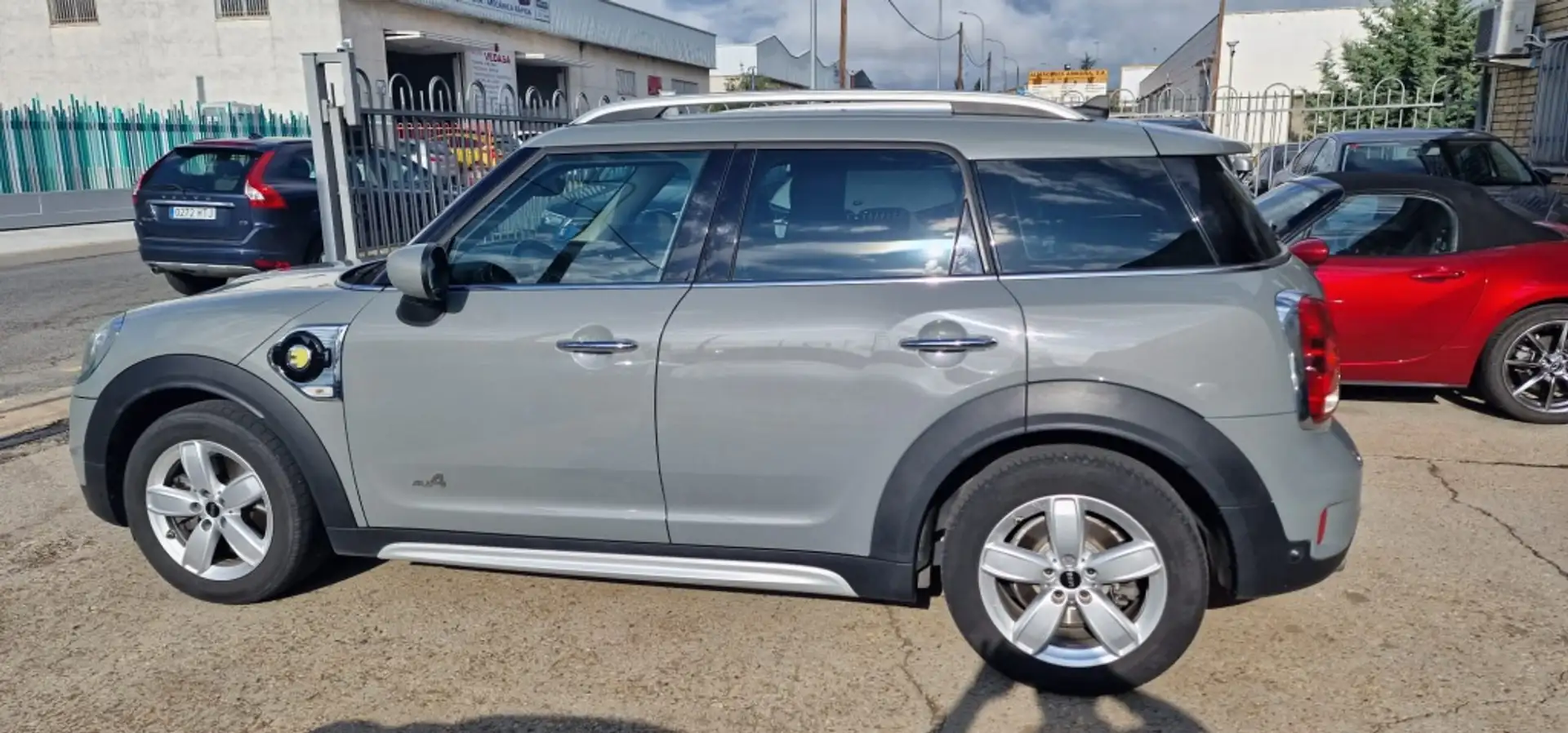 MINI Cooper Countryman S E ALL4 Gris - 2