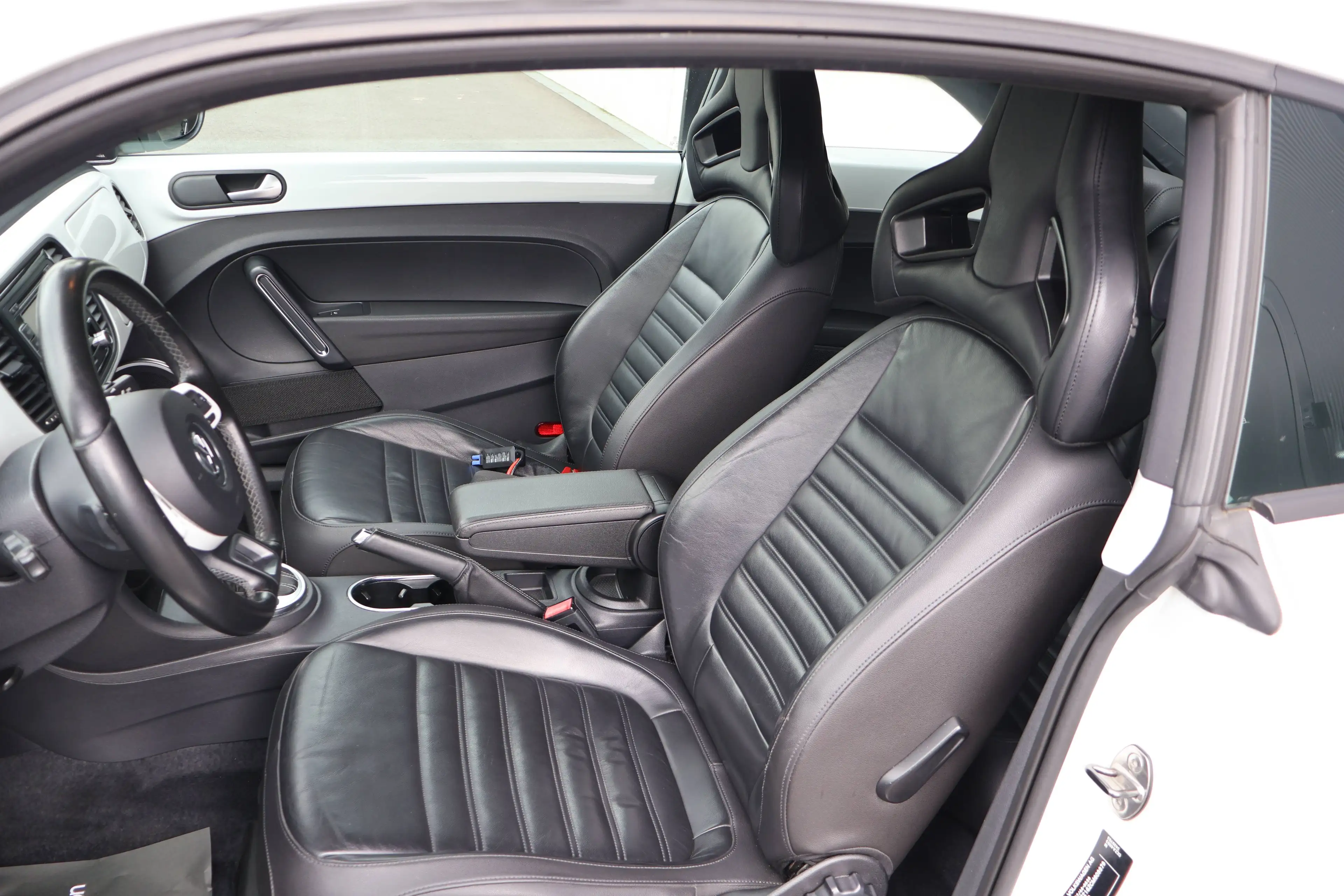Volkswagen Beetle Beetle 2.0 TSI Sport DSG — photo 11