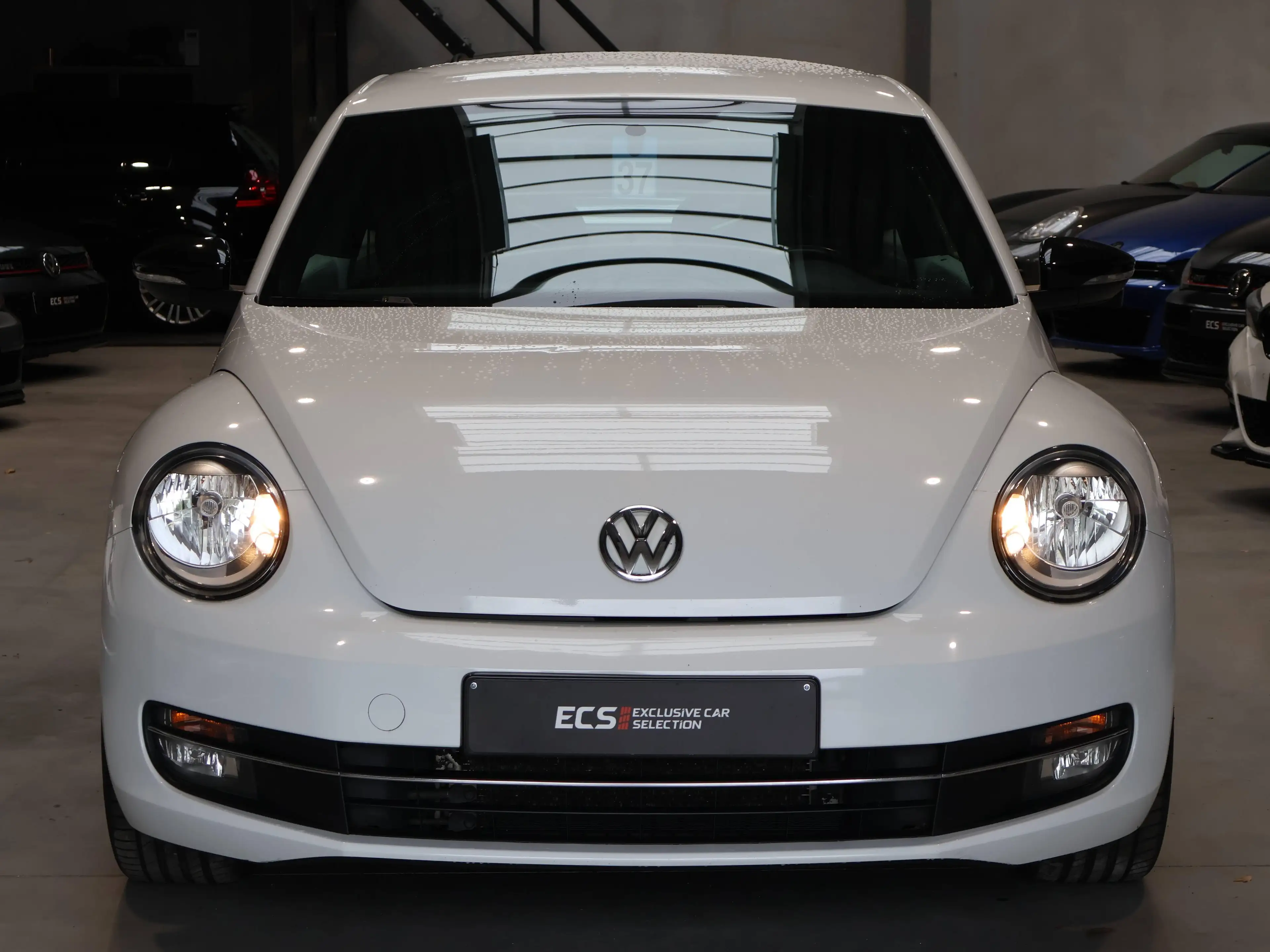 Volkswagen Beetle Beetle 2.0 TSI Sport DSG — photo 2