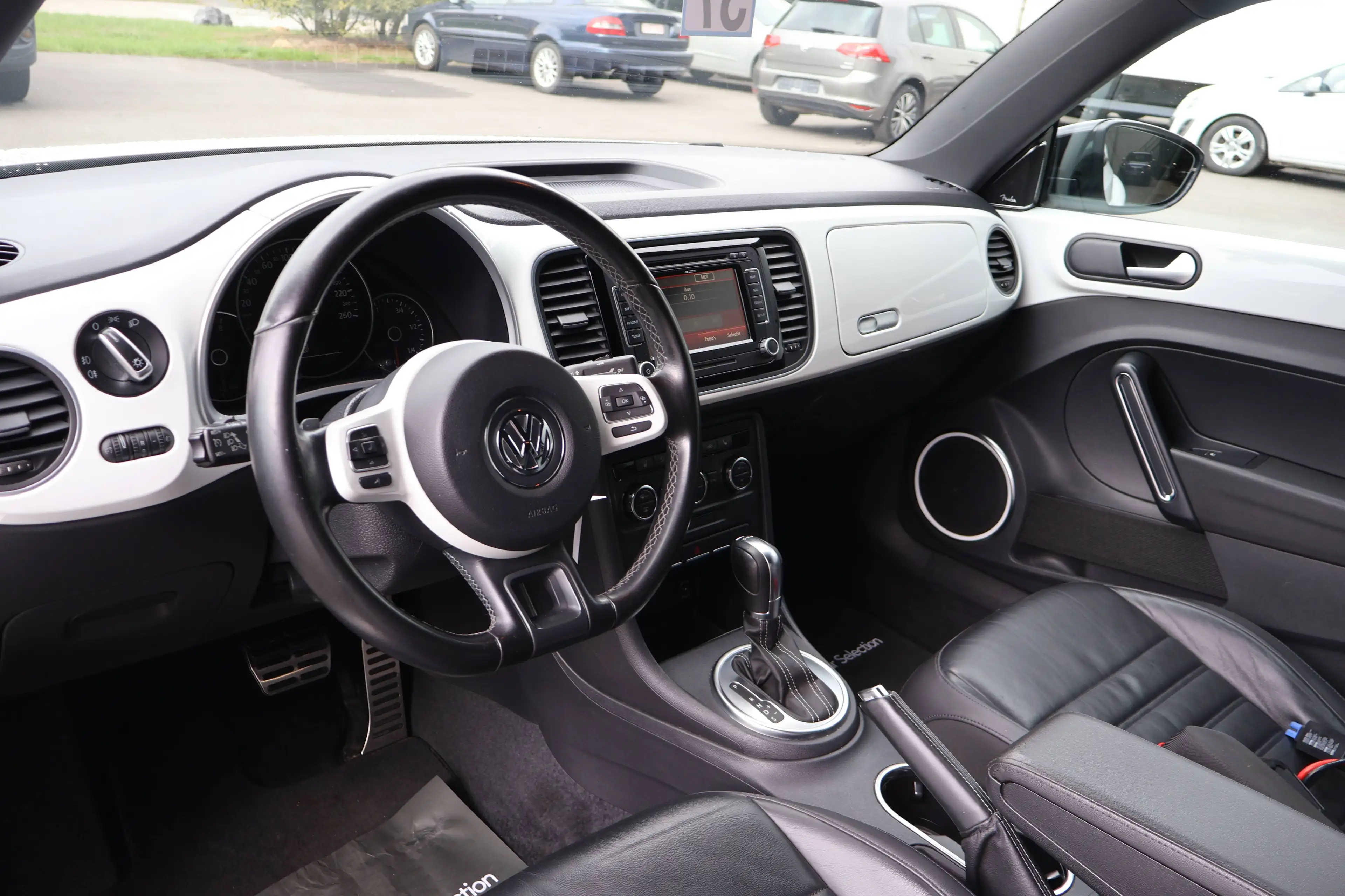 Volkswagen Beetle Beetle 2.0 TSI Sport DSG — photo 12