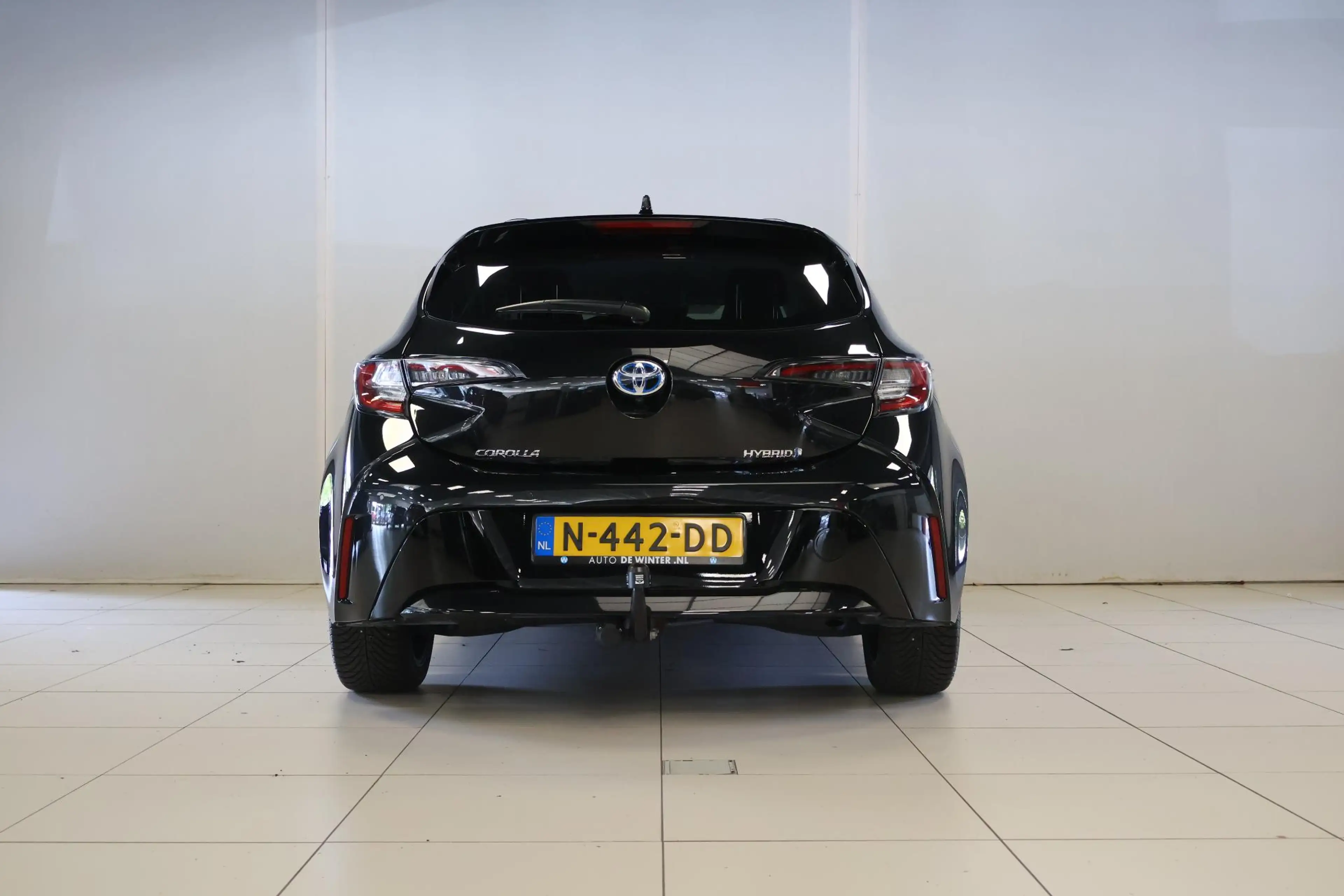 Toyota Corolla 1.8 Hybrid Style — photo 6