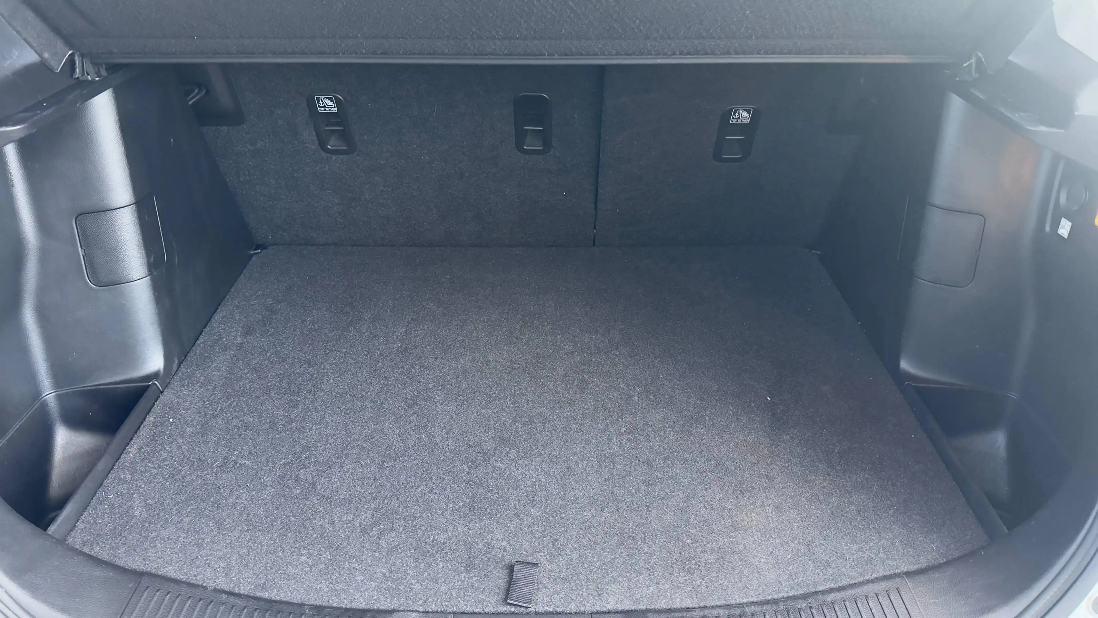 Suzuki SX4 1.6 High Executive — photo 9
