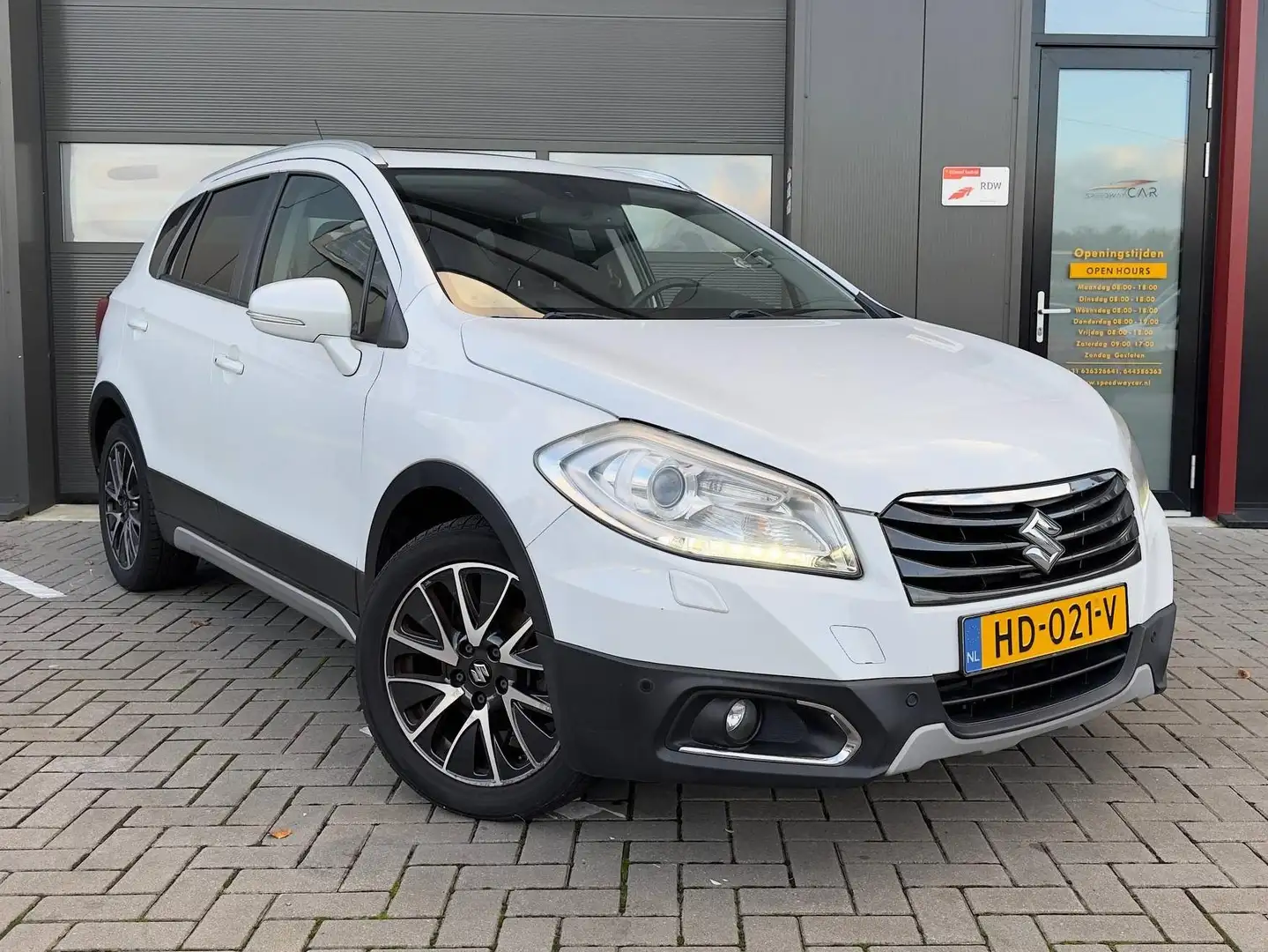 Suzuki SX4 1.6 High Executive Bianco - 1