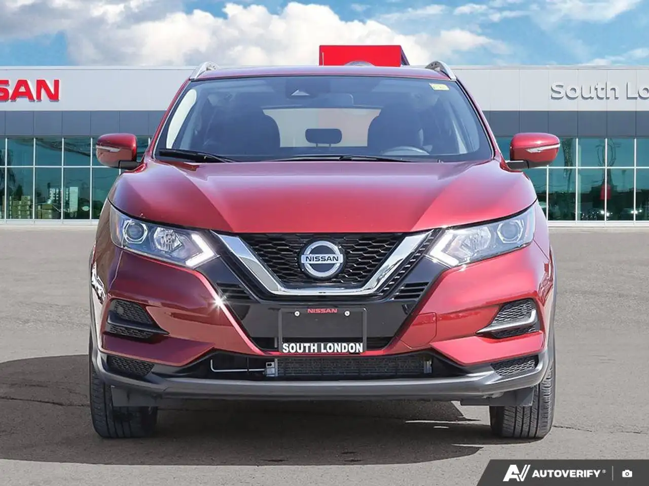 Nissan Qashqai снимка Nissan Qashqai