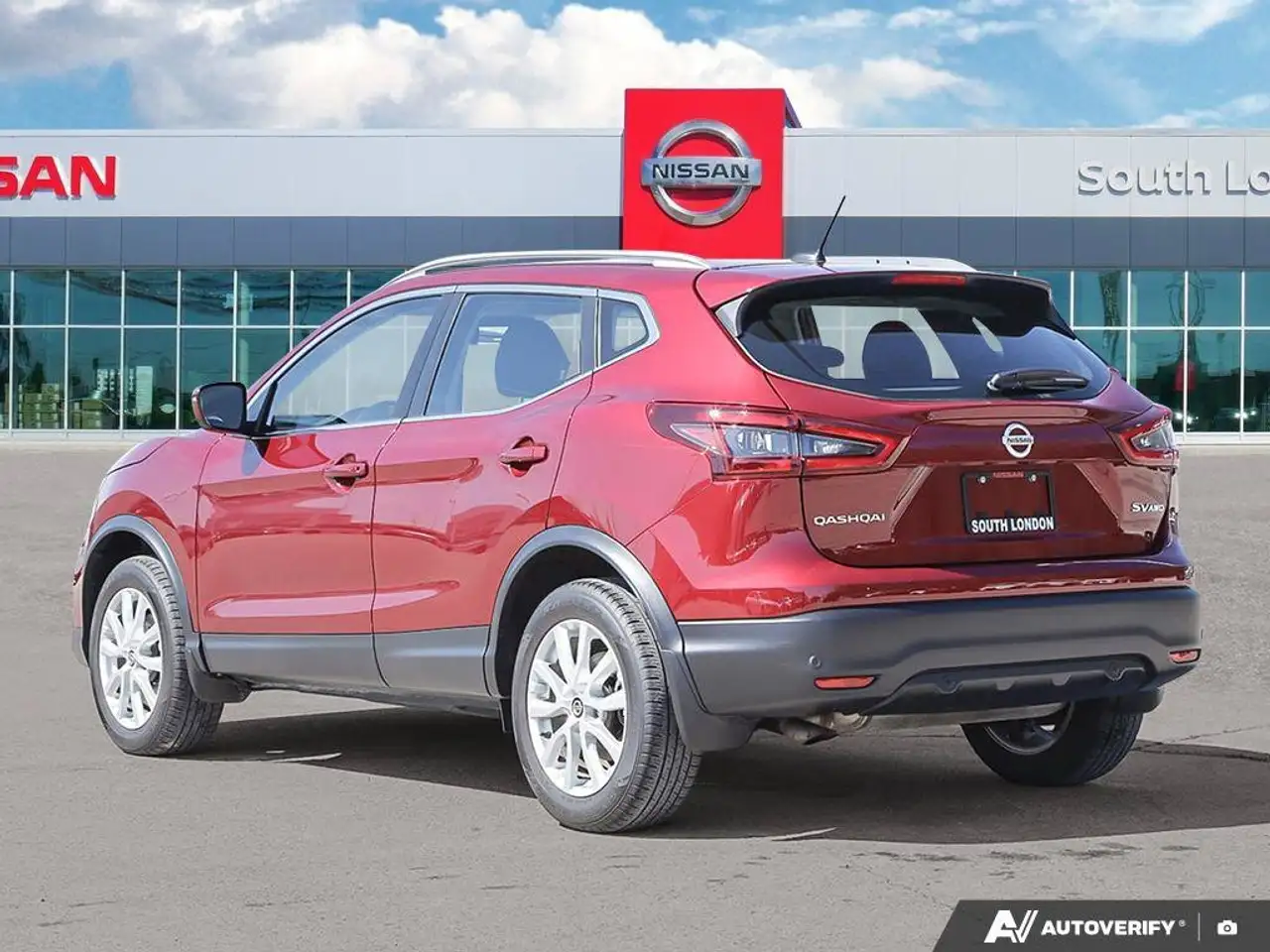Nissan Qashqai снимка Nissan Qashqai