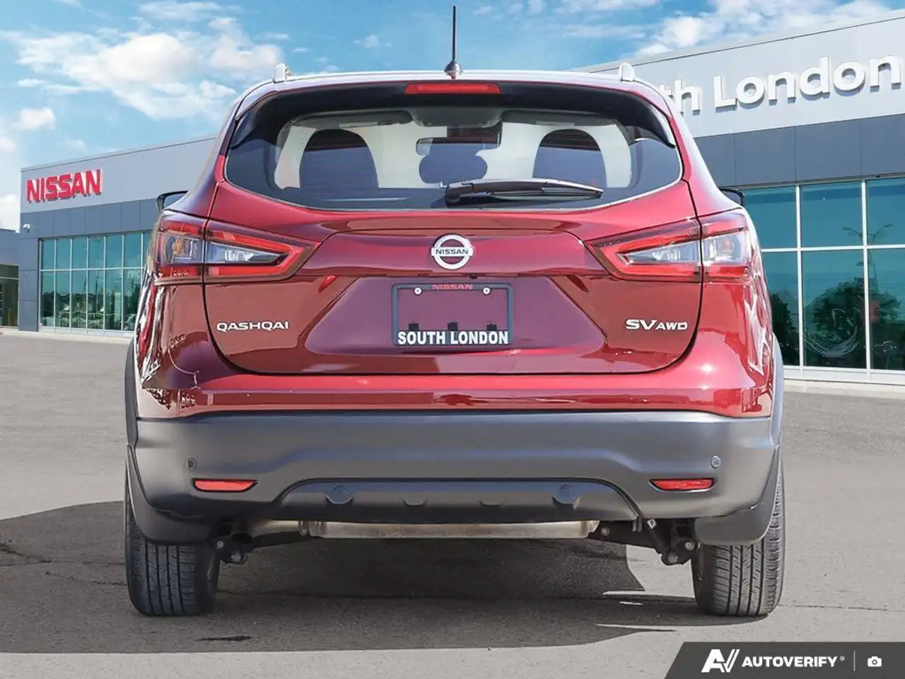 Nissan Qashqai снимка Nissan Qashqai