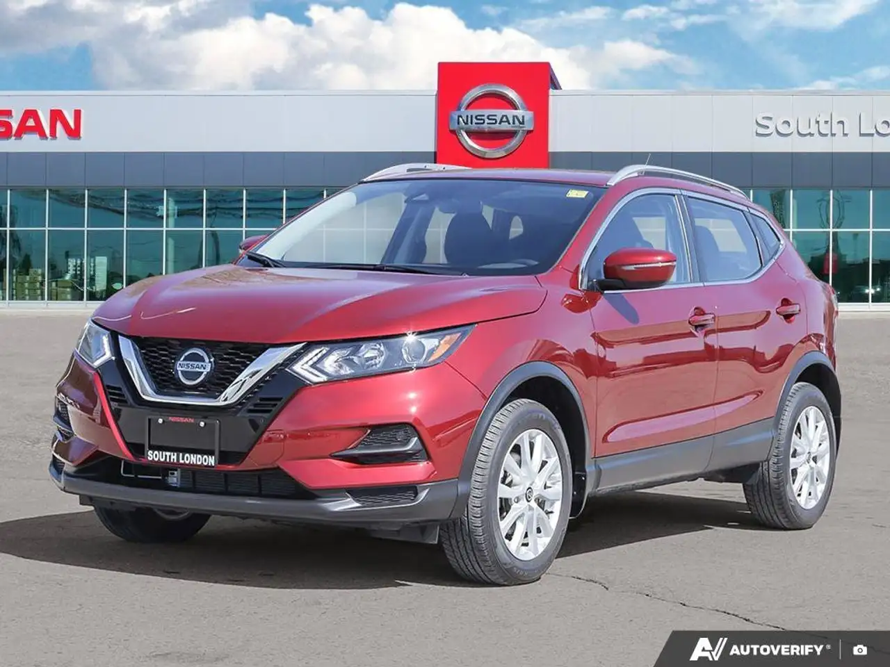 Nissan Qashqai снимка Nissan Qashqai