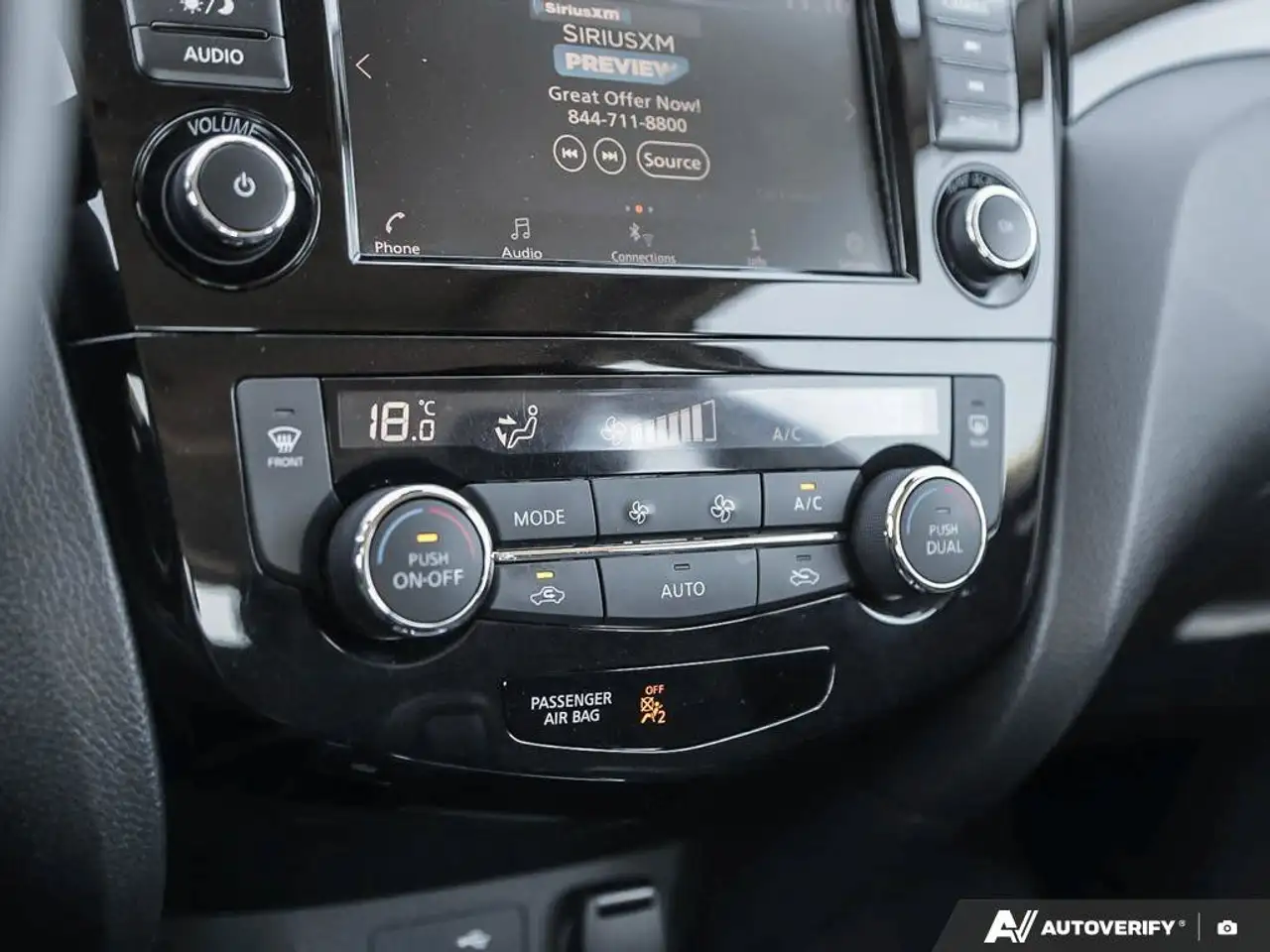 Nissan Qashqai снимка Nissan Qashqai