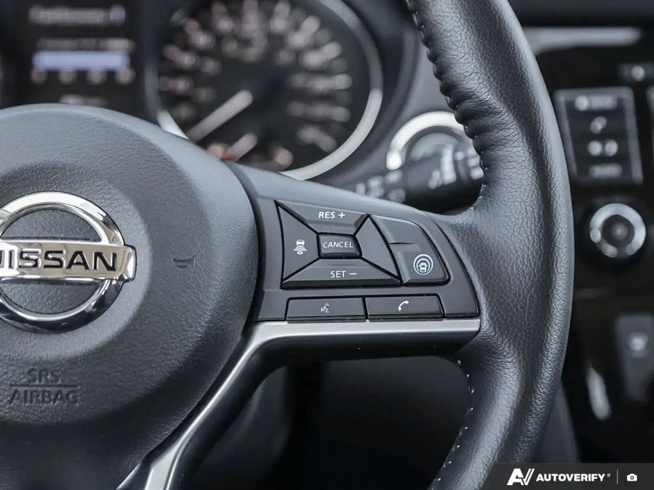 Nissan Qashqai снимка Nissan Qashqai