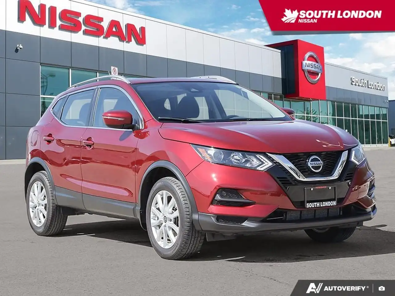 Nissan Qashqai снимка Nissan Qashqai