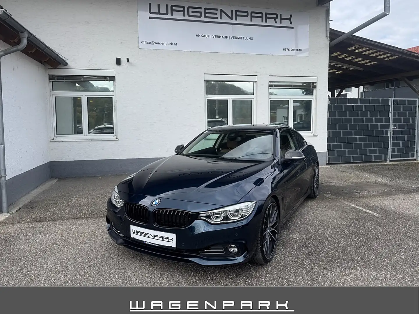 BMW 440 i xDrive Coupe Luxury Line Aut. Blau - 1