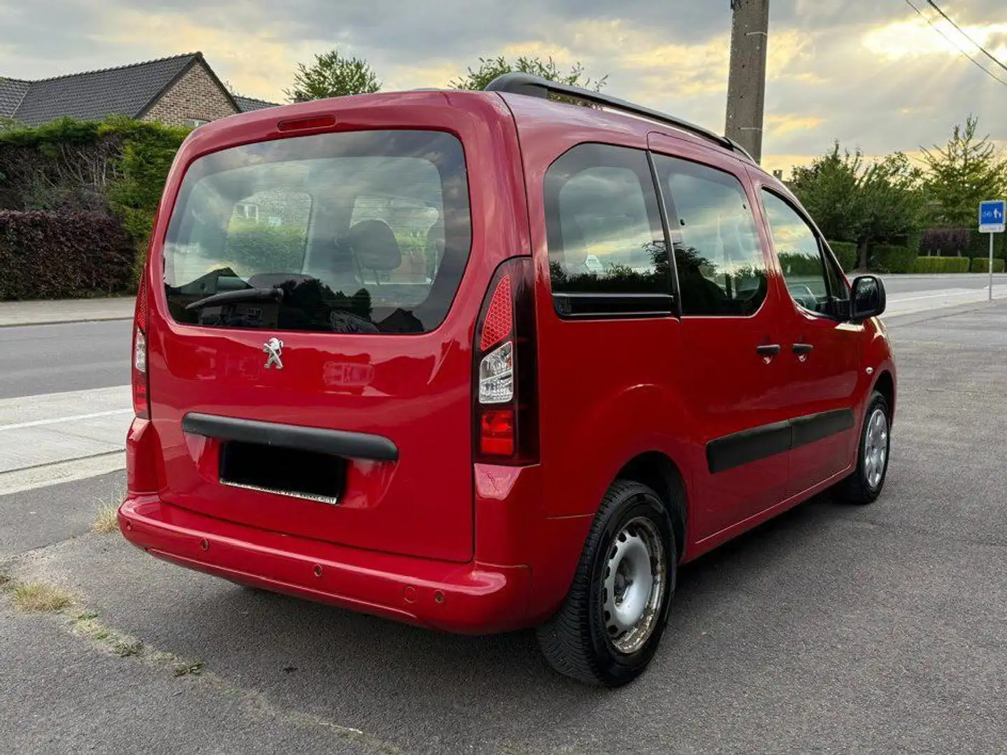 Peugeot Partner Partner Tepee 1.2 PureTech // TEL 0485580997 - 2