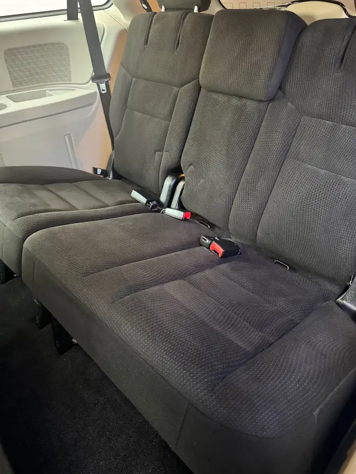 Dodge Caravan photo Dodge Caravan