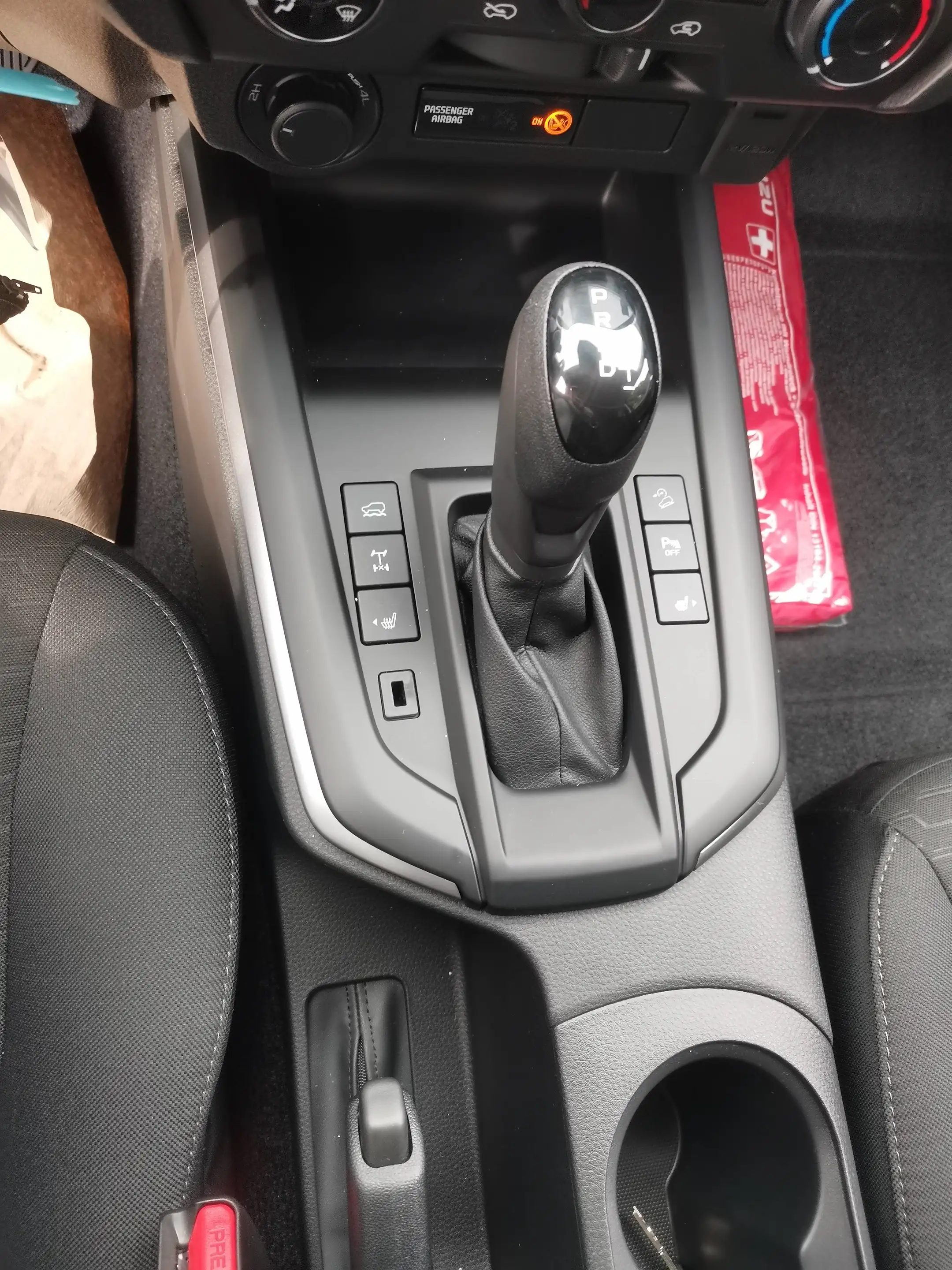Isuzu D-Max D-Max Double Cab 4WD Autm. LS 2.2 — photo 7