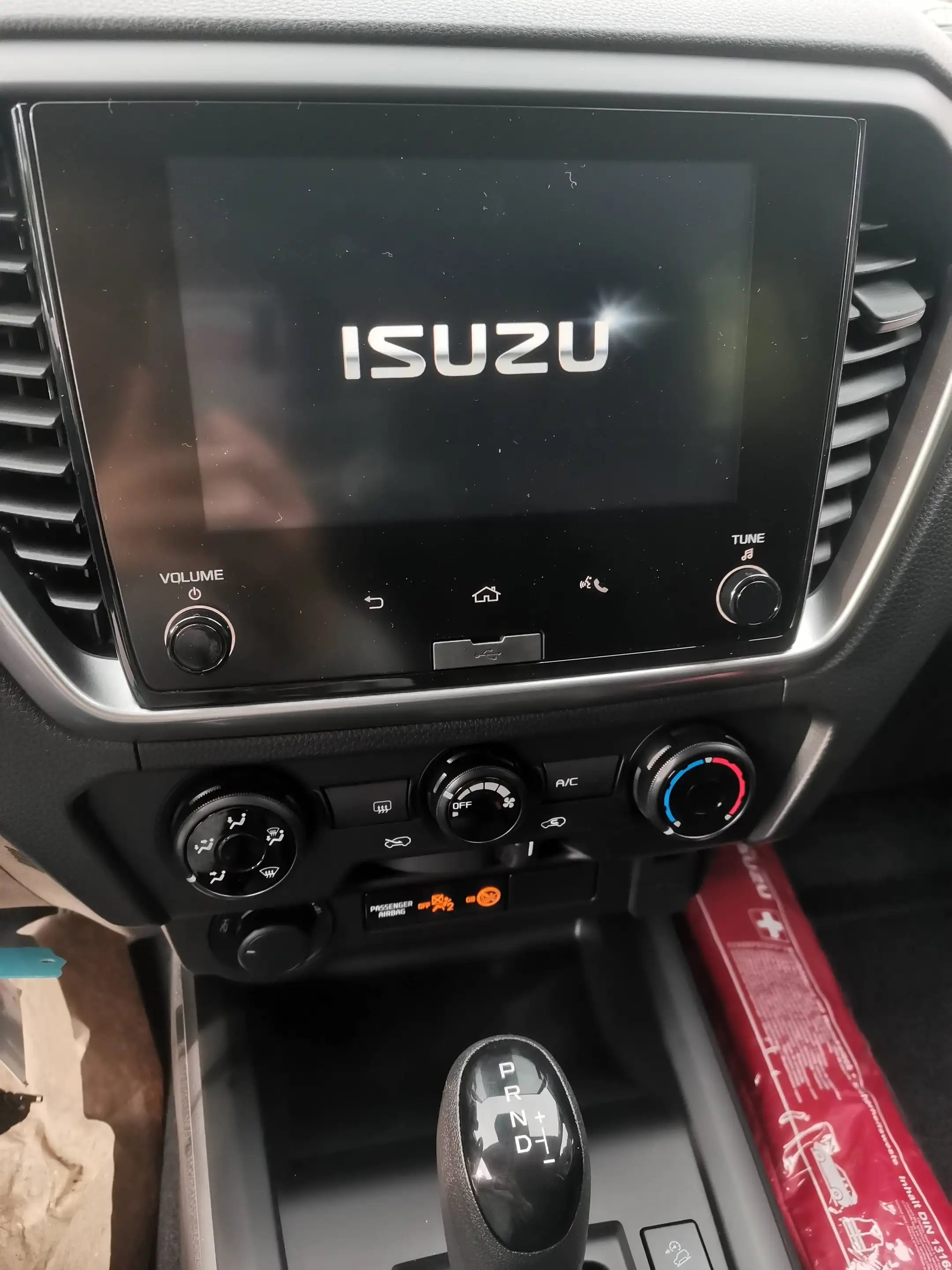 Isuzu D-Max D-Max Double Cab 4WD Autm. LS 2.2 — photo 8