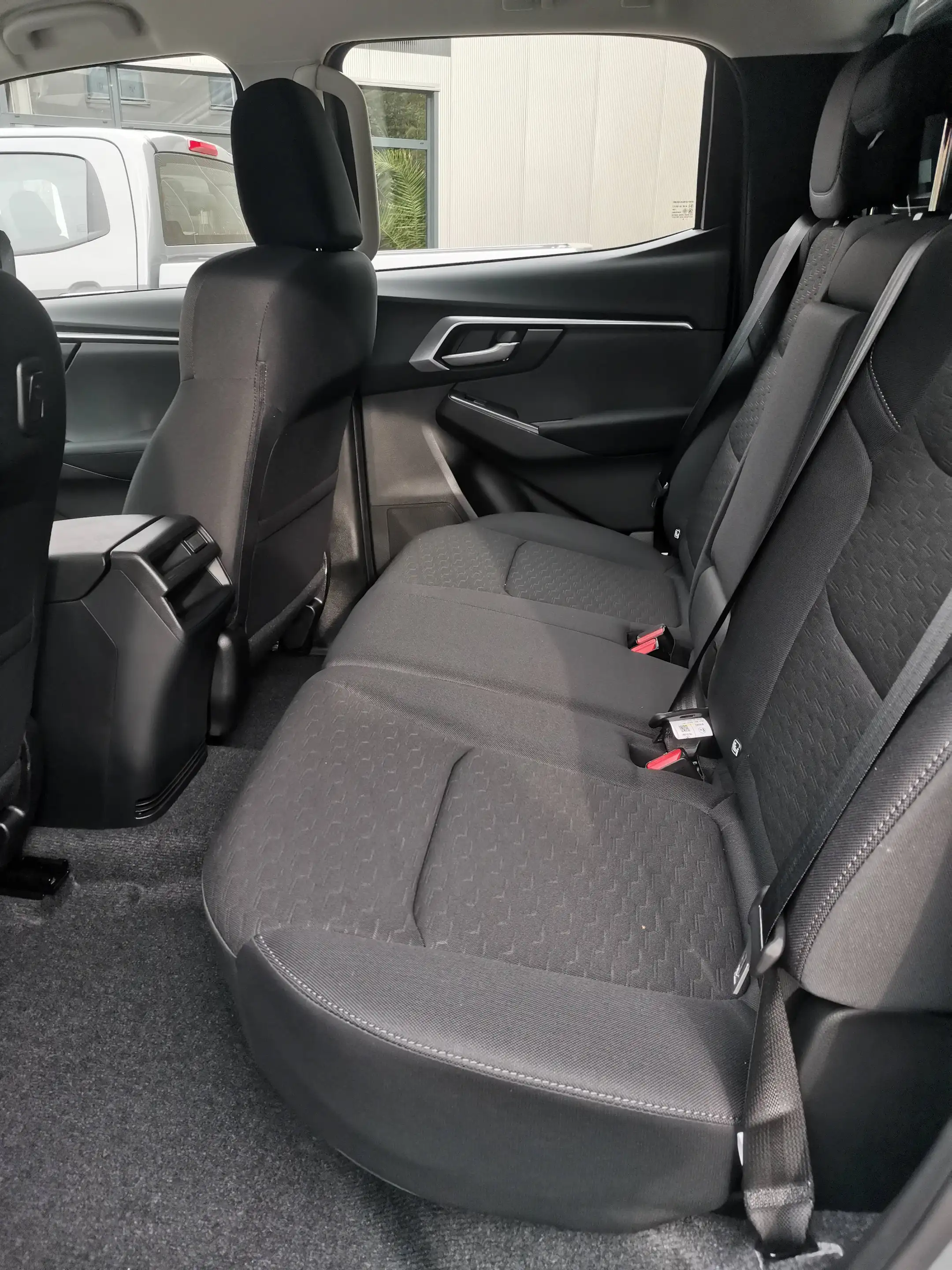 Isuzu D-Max D-Max Double Cab 4WD Autm. LS 2.2 — photo 5