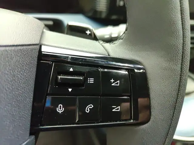 Lancia Ypsilon view 14