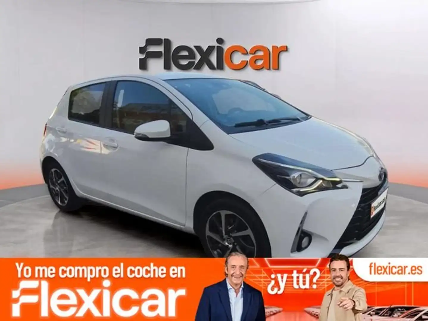 Toyota Yaris 100H 1.5 Feel! 20 Aniversario Gris - 1