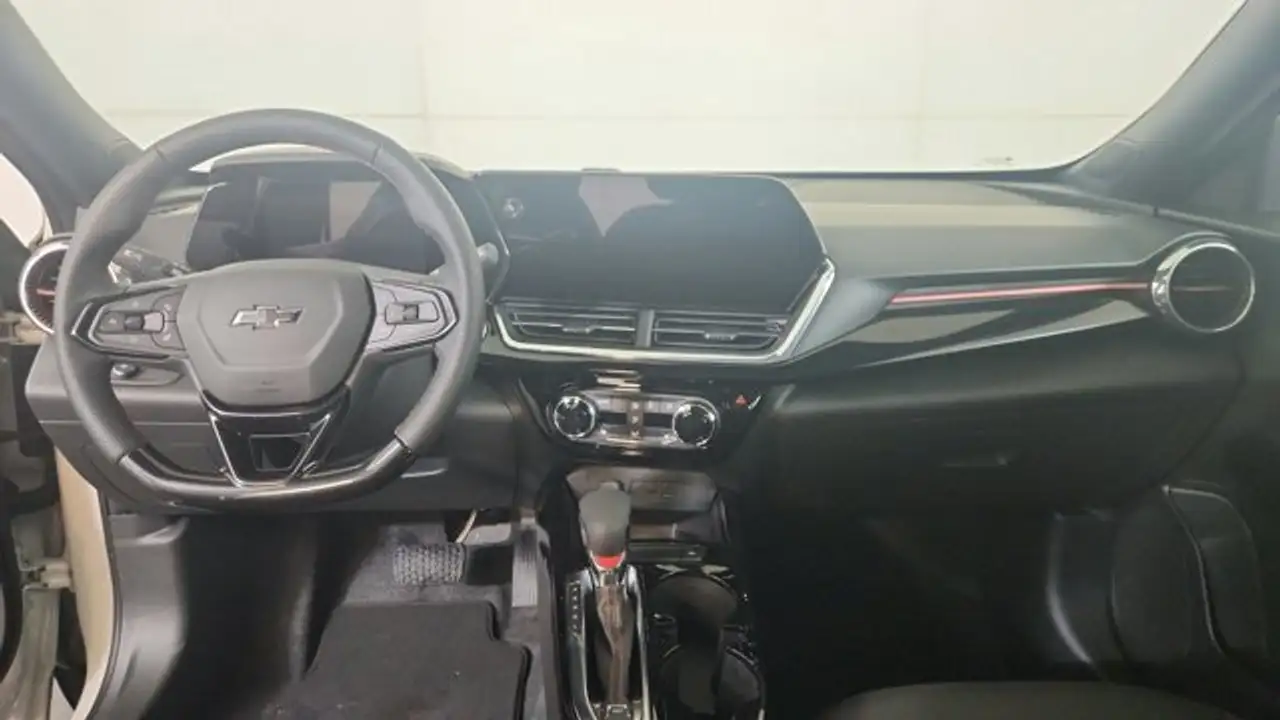 Chevrolet Trax снимка Chevrolet Trax