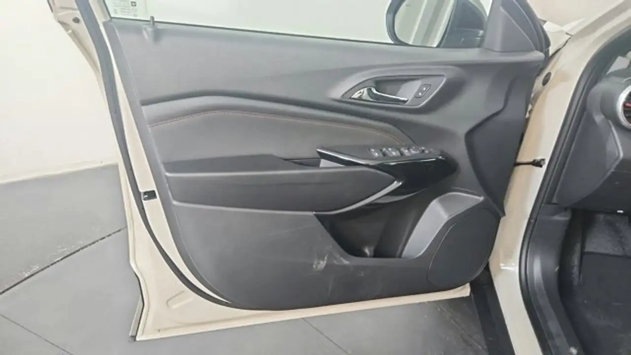Chevrolet Trax снимка Chevrolet Trax